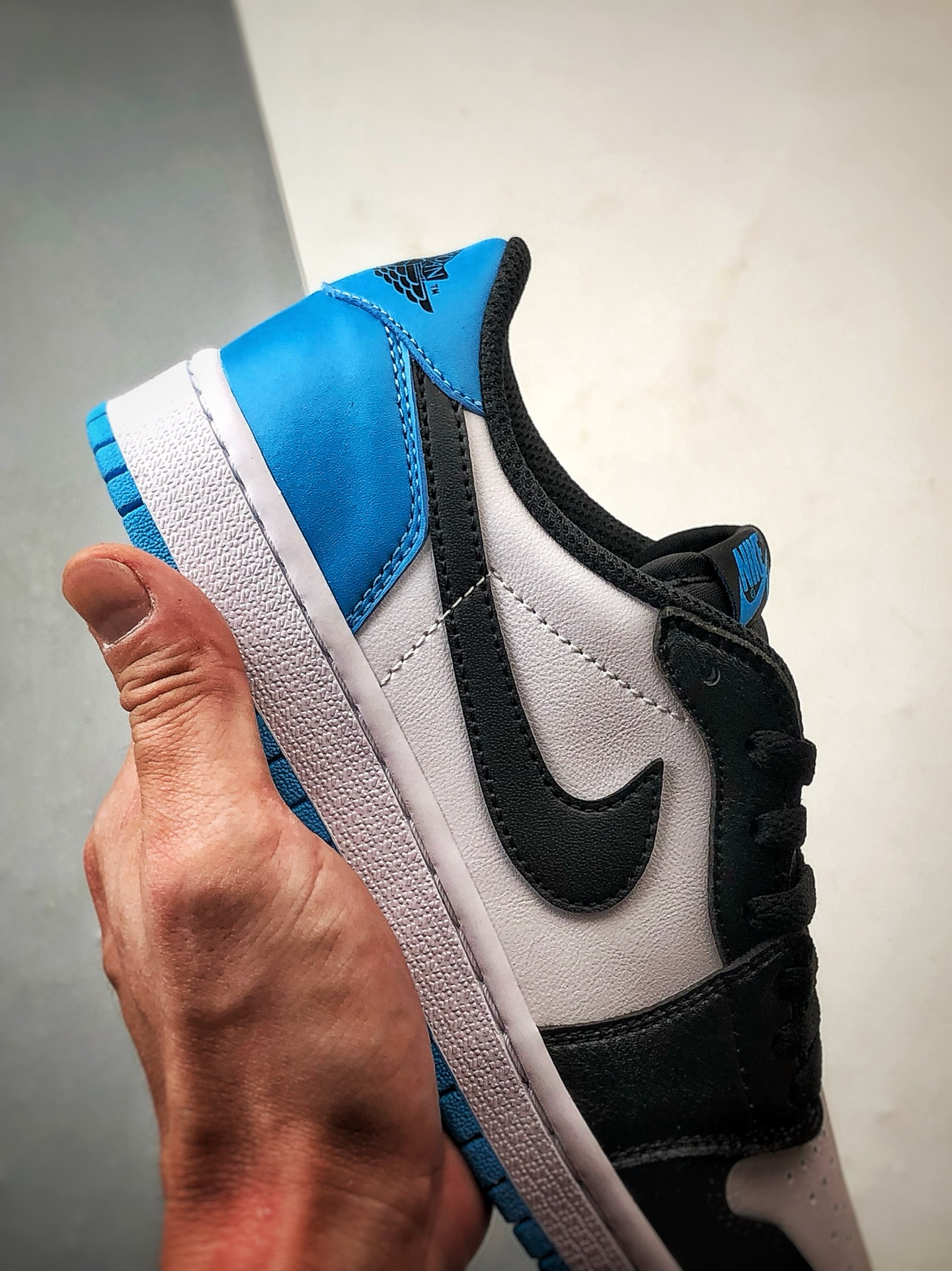 Air Jordan 1 Retro Low 黑白蓝 CZ0790-104