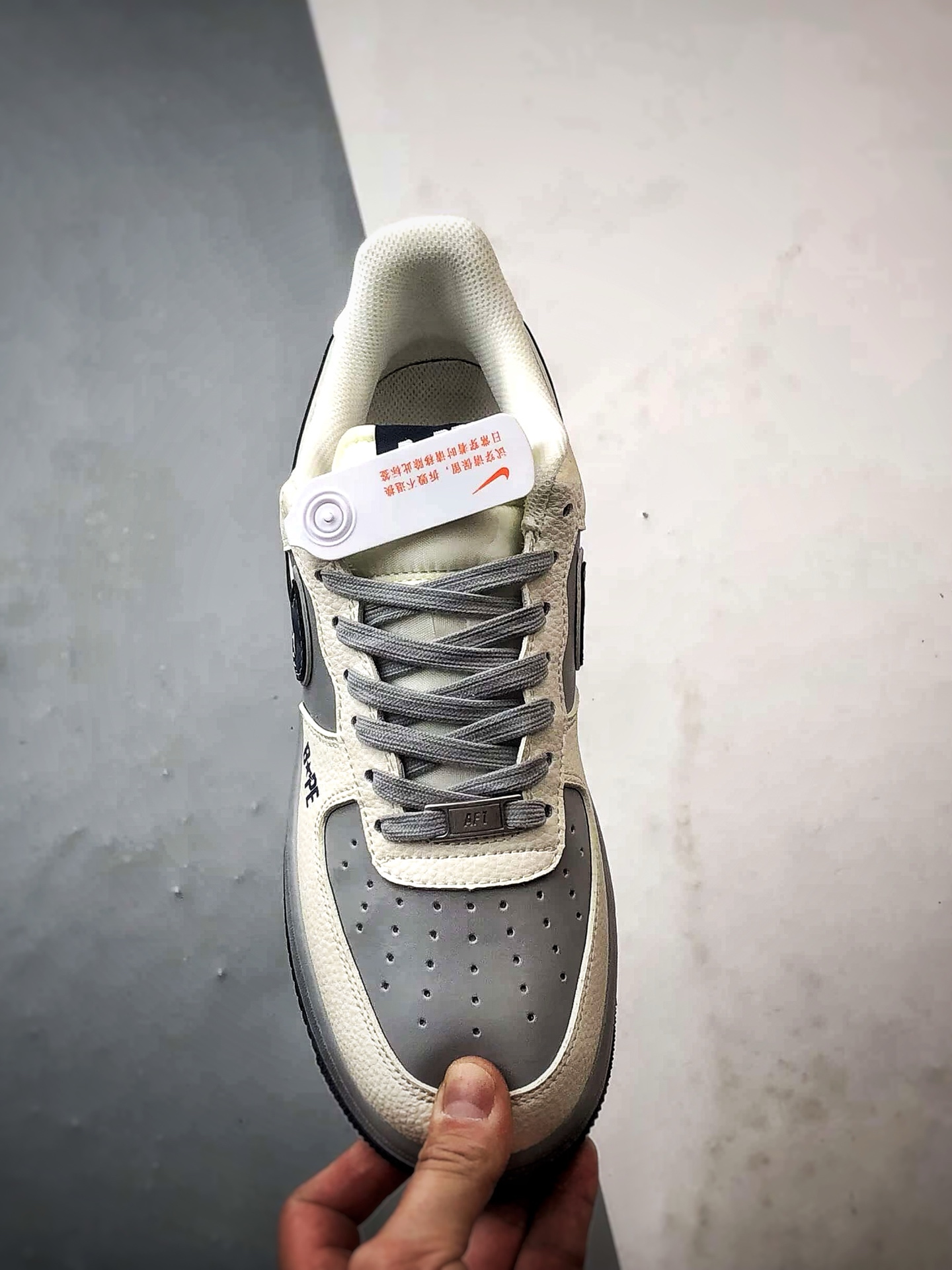 Bape x Air Force 1 Low 米灰藏蓝 SM6668-111