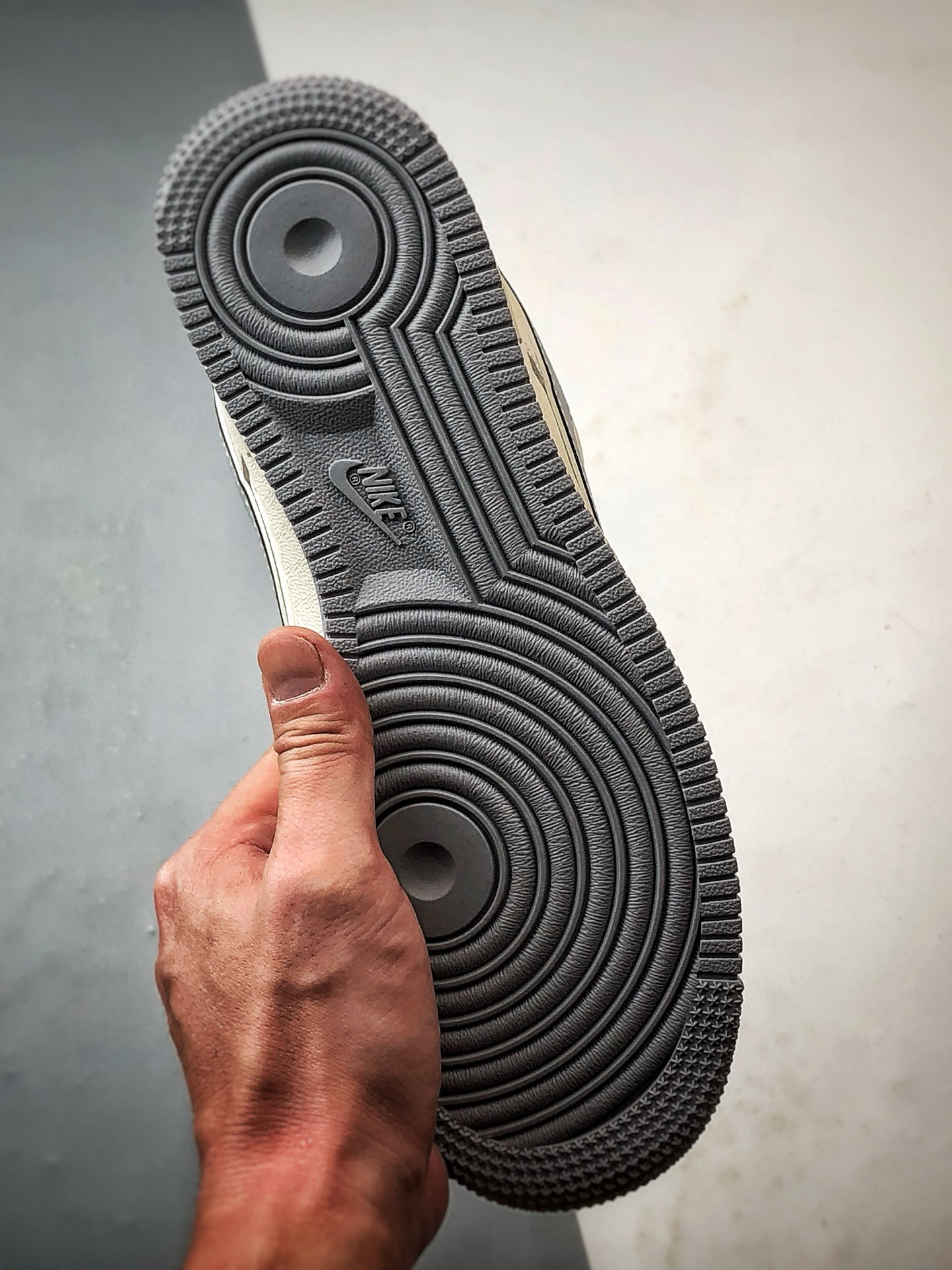 Air Force 1 '07 Low 白灰反光钩 CS5288-042