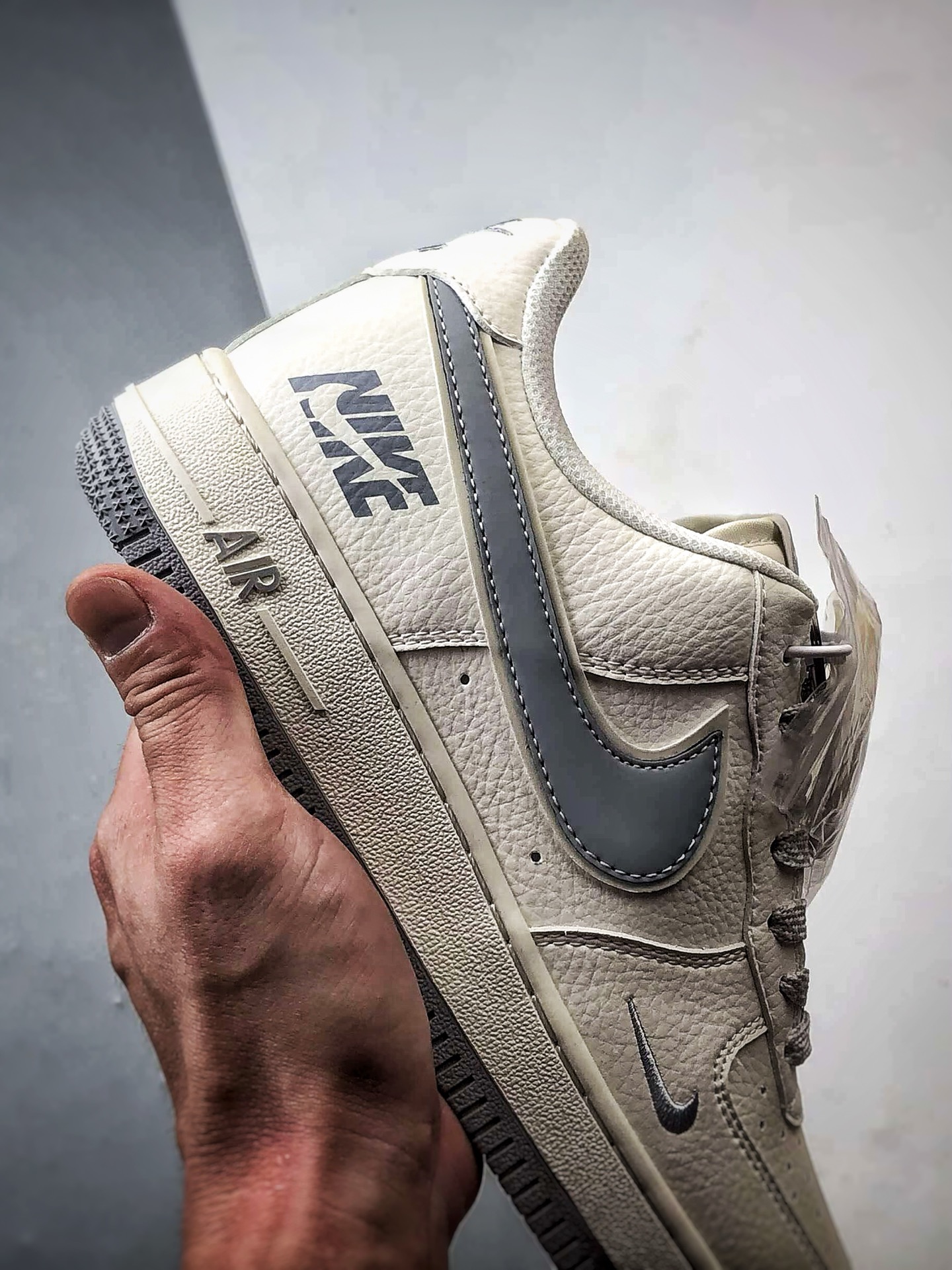 Air Force 1 '07 Low 白灰反光钩 CS5288-042