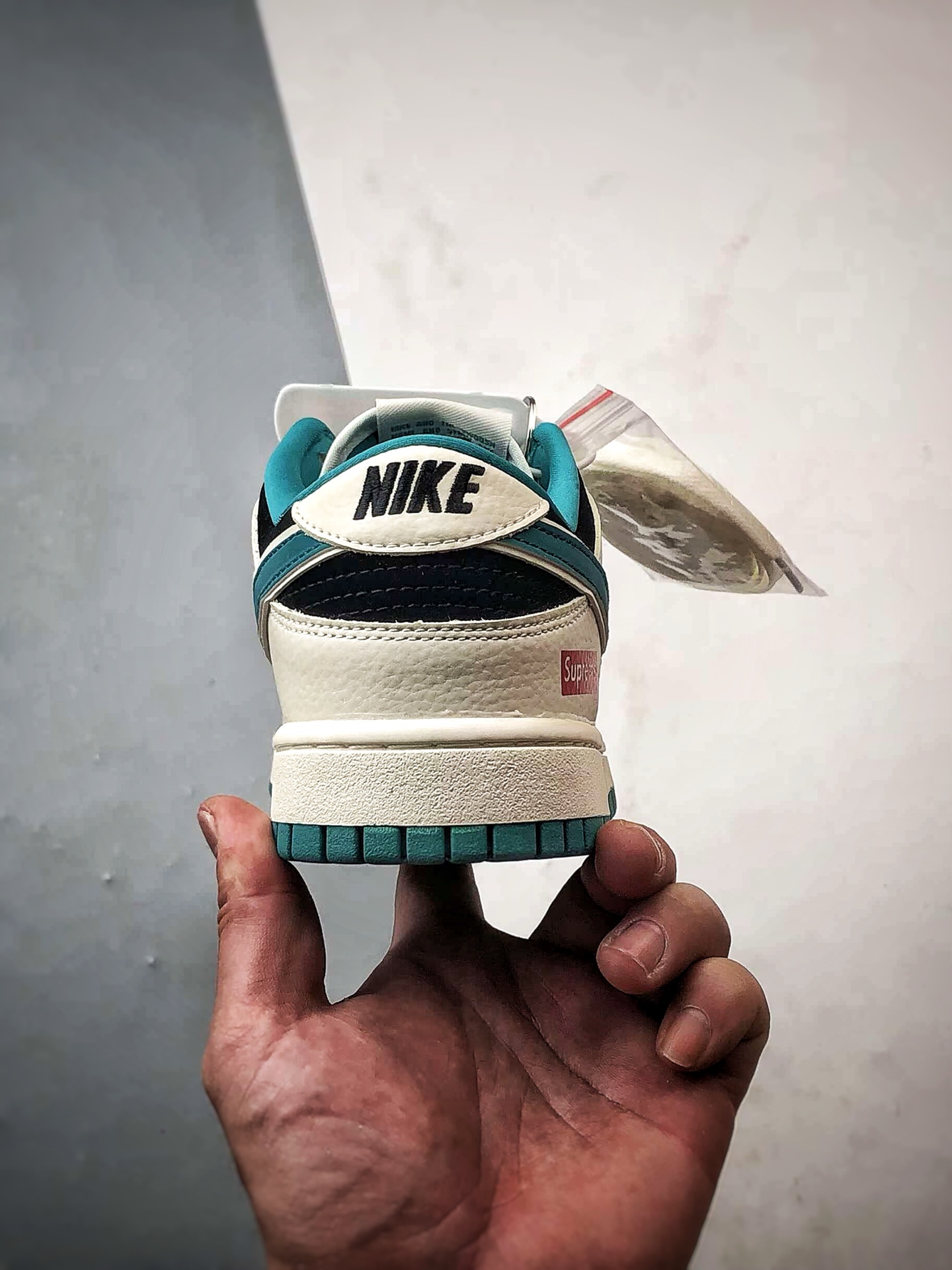 NK Dunk Low Retro ”DIY高端定制” Sup黑白绿 低帮休闲运动板鞋 SJ8888-004 NK Dunk Low Retro ”DIY高端定制” Sup黑白绿 低帮休闲运动板鞋 SJ8888-004