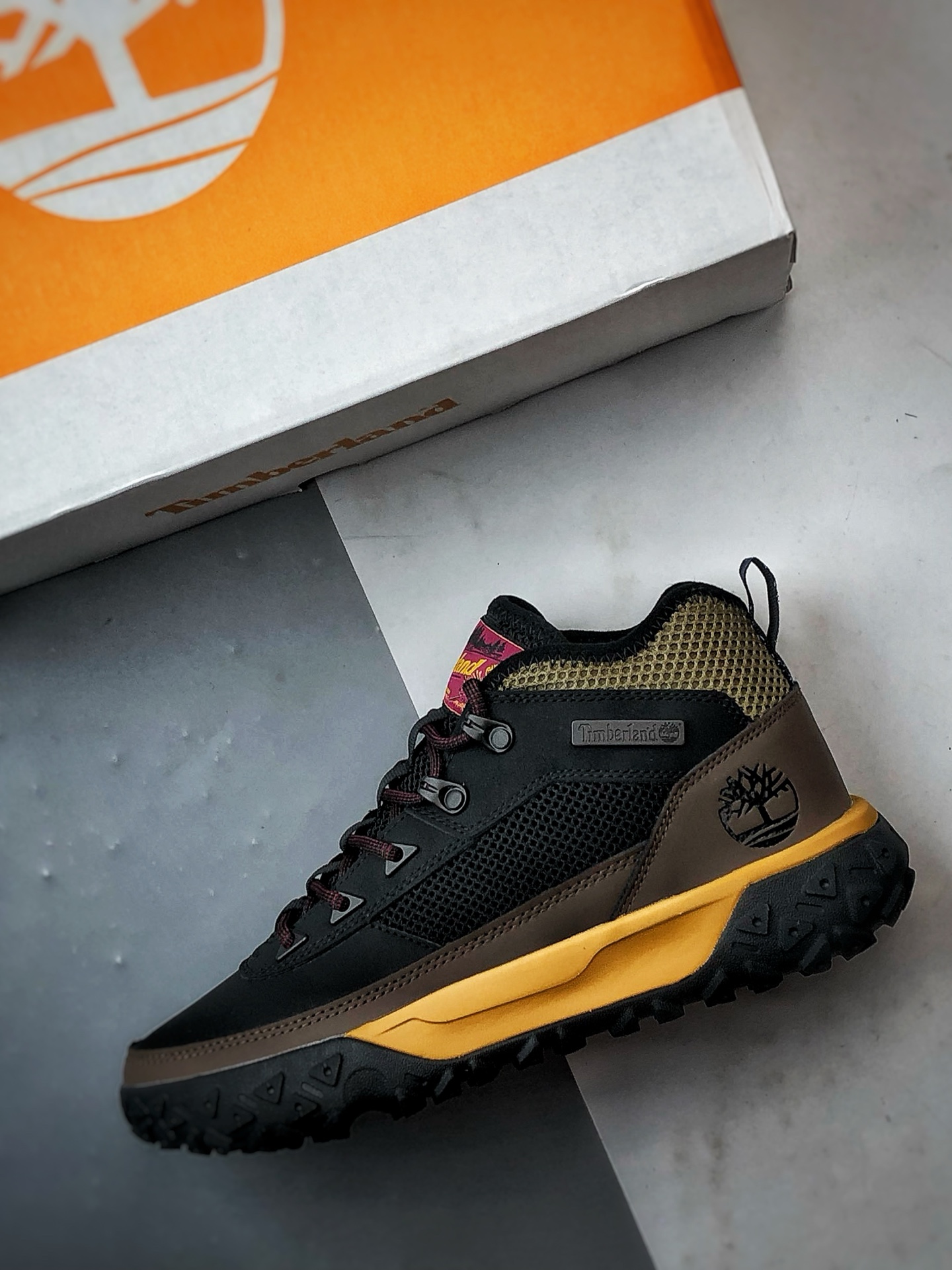 Timberland 天伯伦/添柏岚 TB0A6CW1EJC 2025新款 户外时尚防滑登山鞋