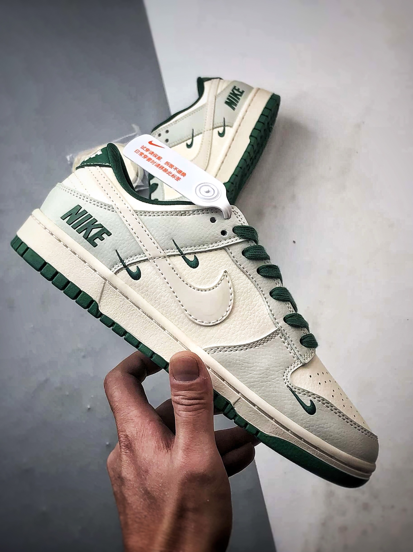 NK Dunk Low Retro ”DIY高端定制” NK米白绿三小钩 低帮休闲运动板鞋 JP1628-063