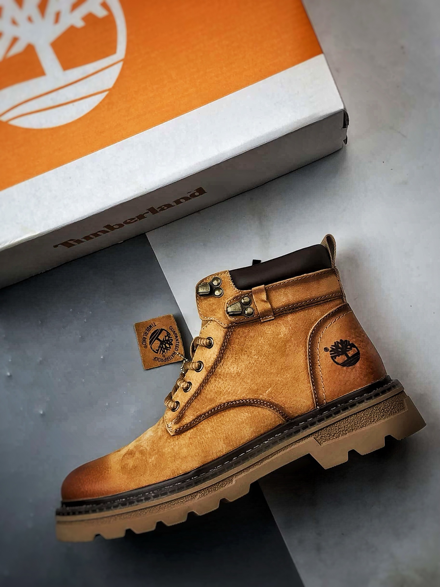 Timberland 添柏岚/天伯伦 秋冬必备户外加绒休闲大黄靴 TB10032 Timberland 添柏岚/天伯伦 秋冬必备户外加绒休闲大黄靴 TB10032