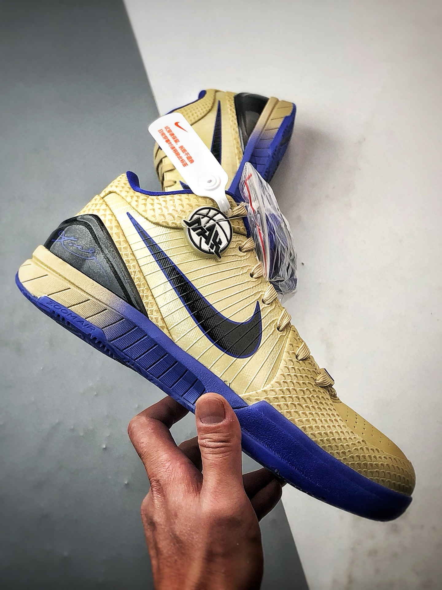 NK Zoom Kobe 4 protro 灭世纯原科比4代 巴萨联名金黑紫 IM2532-701