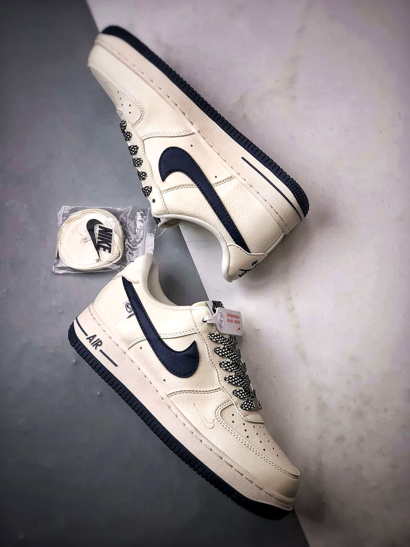 Air Force 1 '07 Low 米白藏蓝 SM6668-122 Air Force 1 '07 Low 米白藏蓝 SM6668-122