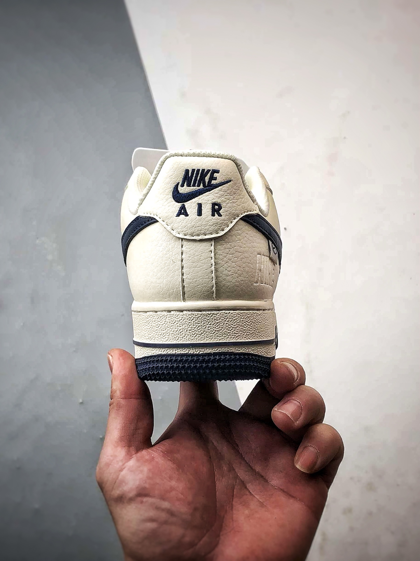 Air Force 1 '07 Low 米白藏蓝 SM6668-122 Air Force 1 '07 Low 米白藏蓝 SM6668-122