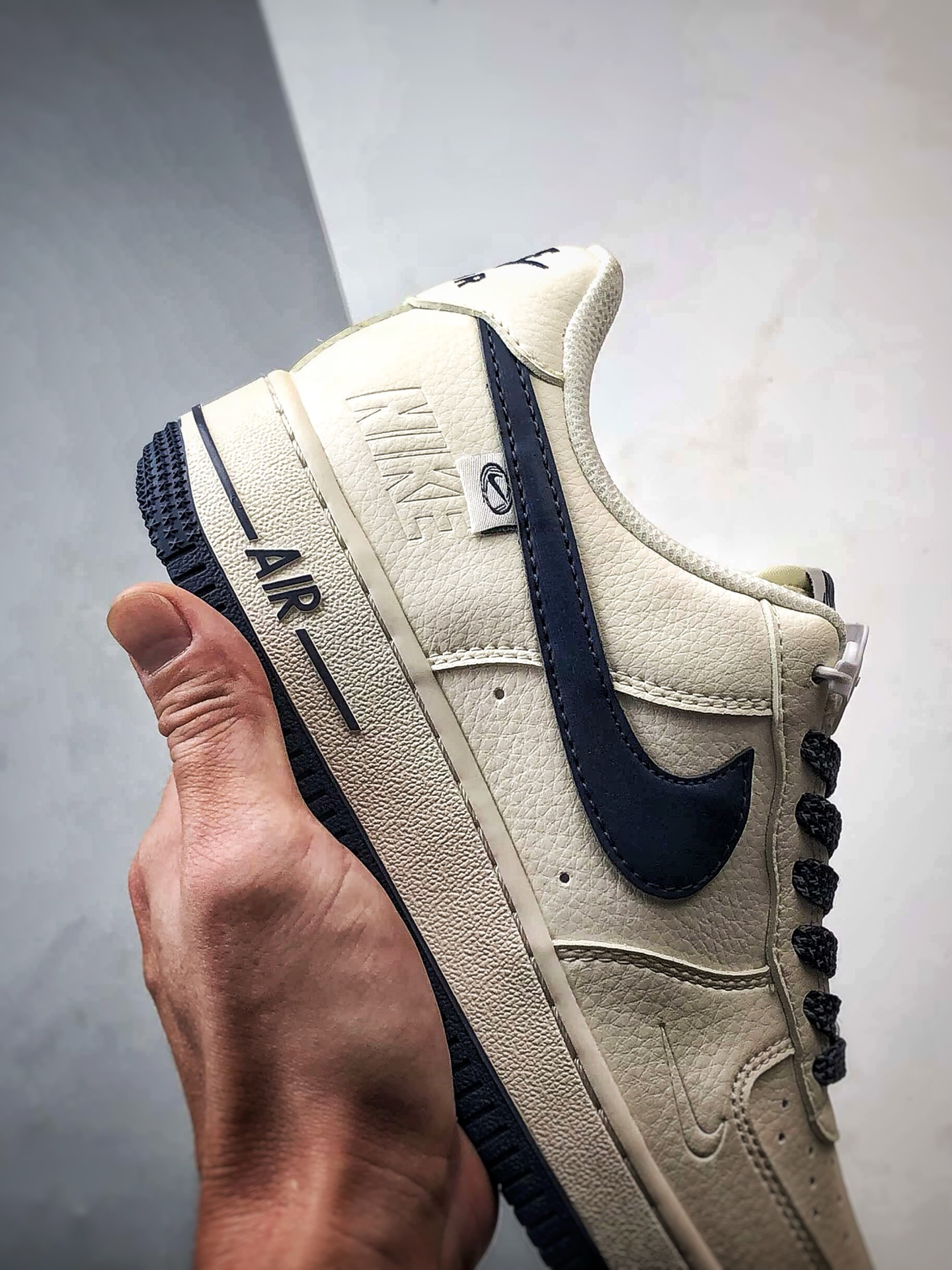 Air Force 1 '07 Low 米白藏蓝 SM6668-122 Air Force 1 '07 Low 米白藏蓝 SM6668-122