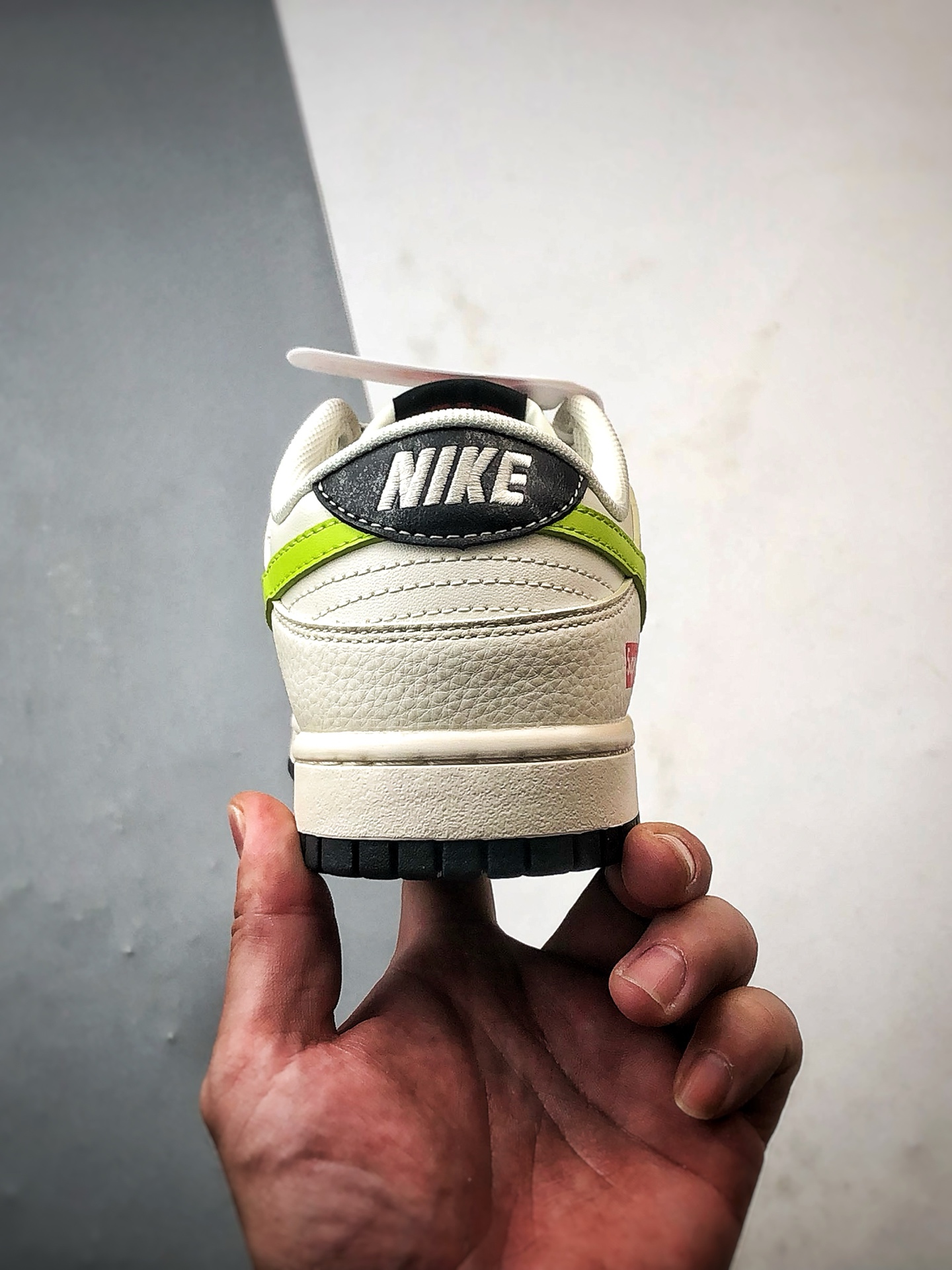 NK Dunk Low Retro ”DIY高端定制” Sup米黑浅绿钩 低帮休闲运动板鞋 XS6089-625