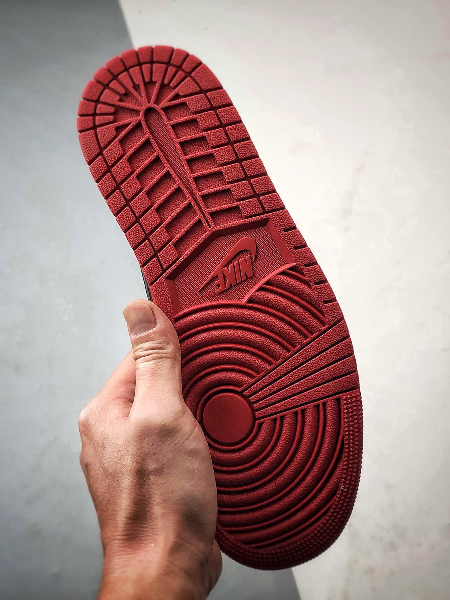 Air Jordan 1 Retro Low ”Chicago” 芝加哥红白黑 HQ6998-600