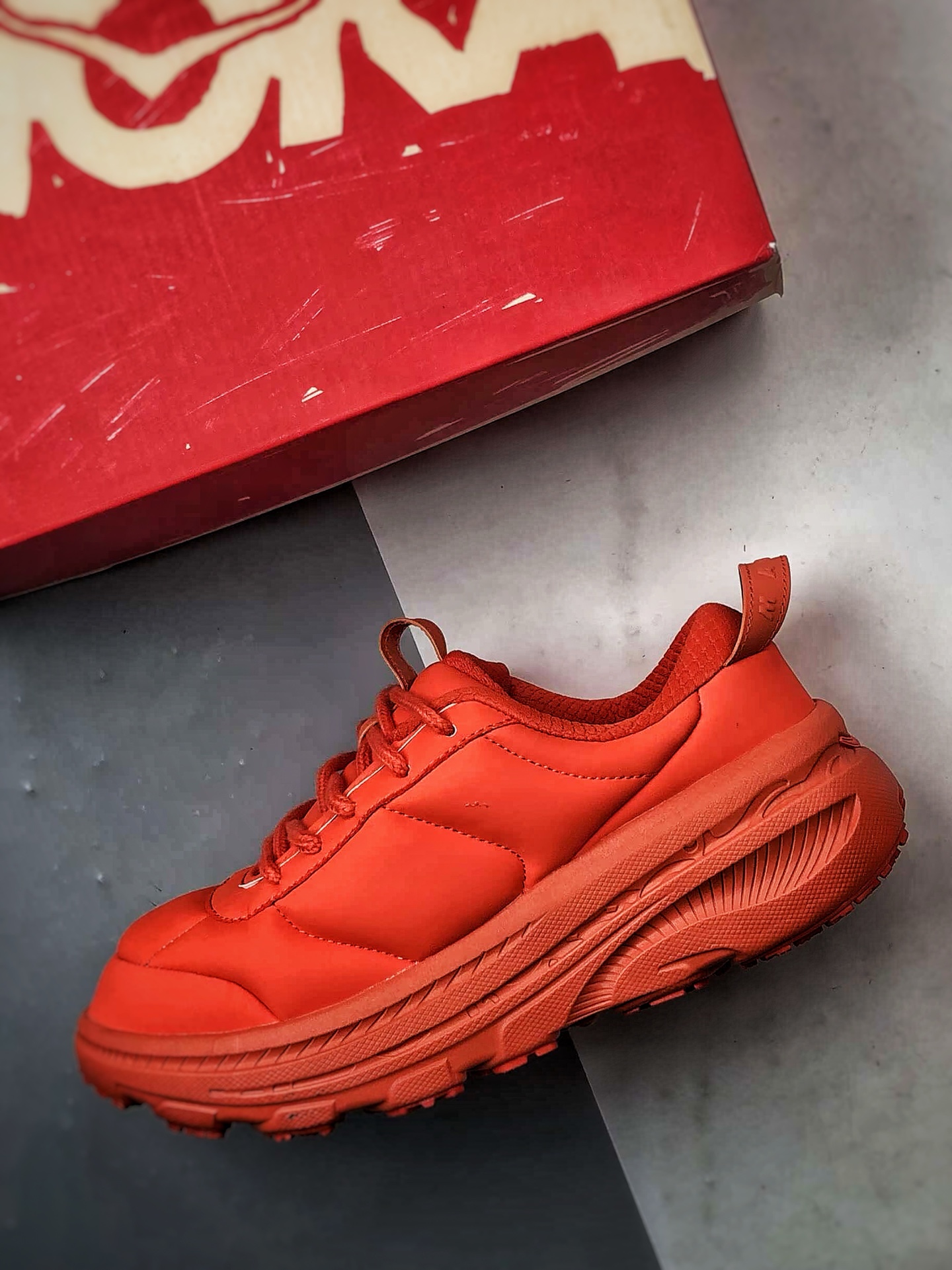 MARNI x Hoka One One Bondi B3LS 红色 跨界联名低帮户外越野面包跑步鞋 1170631-PNCN MARNI x Hoka One One Bondi B3LS 红色 跨界联名低帮户外越野面包跑步鞋 1170631-PNCN