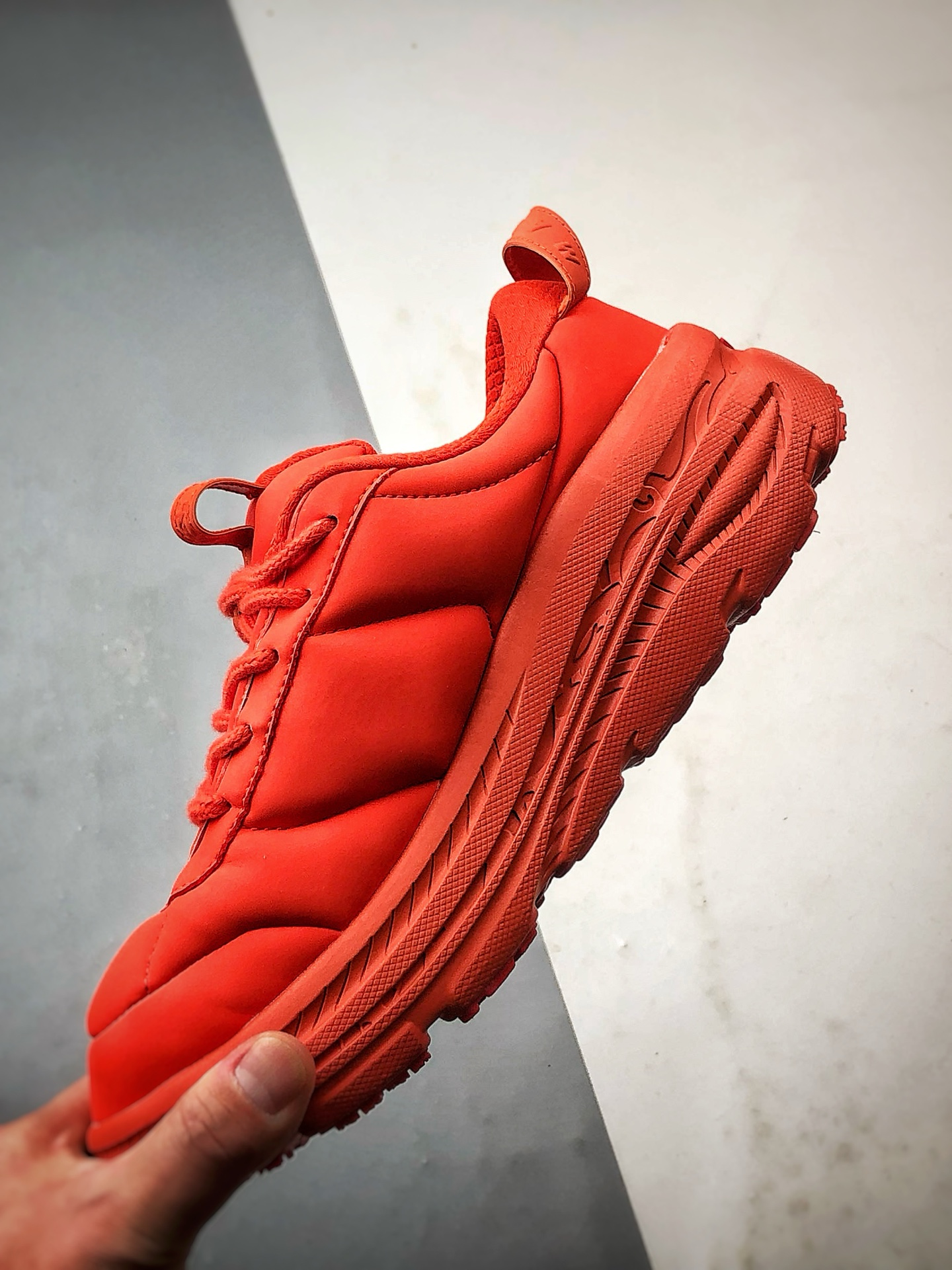 MARNI x Hoka One One Bondi B3LS 红色 跨界联名低帮户外越野面包跑步鞋 1170631-PNCN MARNI x Hoka One One Bondi B3LS 红色 跨界联名低帮户外越野面包跑步鞋 1170631-PNCN