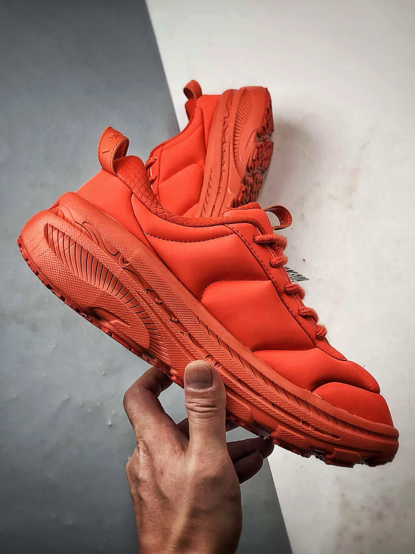 MARNI x Hoka One One Bondi B3LS 红色 跨界联名低帮户外越野面包跑步鞋 1170631-PNCN MARNI x Hoka One One Bondi B3LS 红色 跨界联名低帮户外越野面包跑步鞋 1170631-PNCN