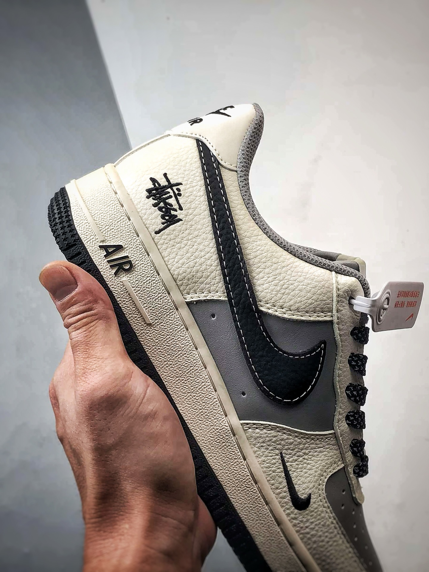 Stussy x Air Force 1 Low 米灰黑 原 JS8028-017