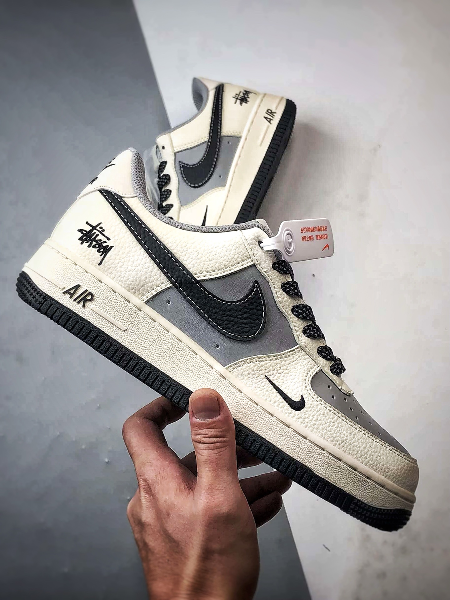 Stussy x Air Force 1 Low 米灰黑 原 JS8028-017