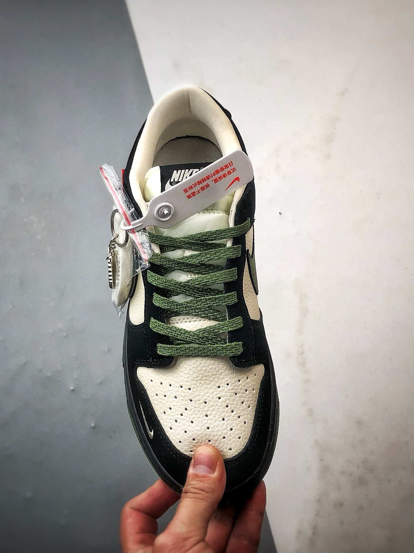 NK Dunk Low Retro ”DIY高端定制” 斯图西Sup黑白绿 低帮休闲运动板鞋 SD8888-006