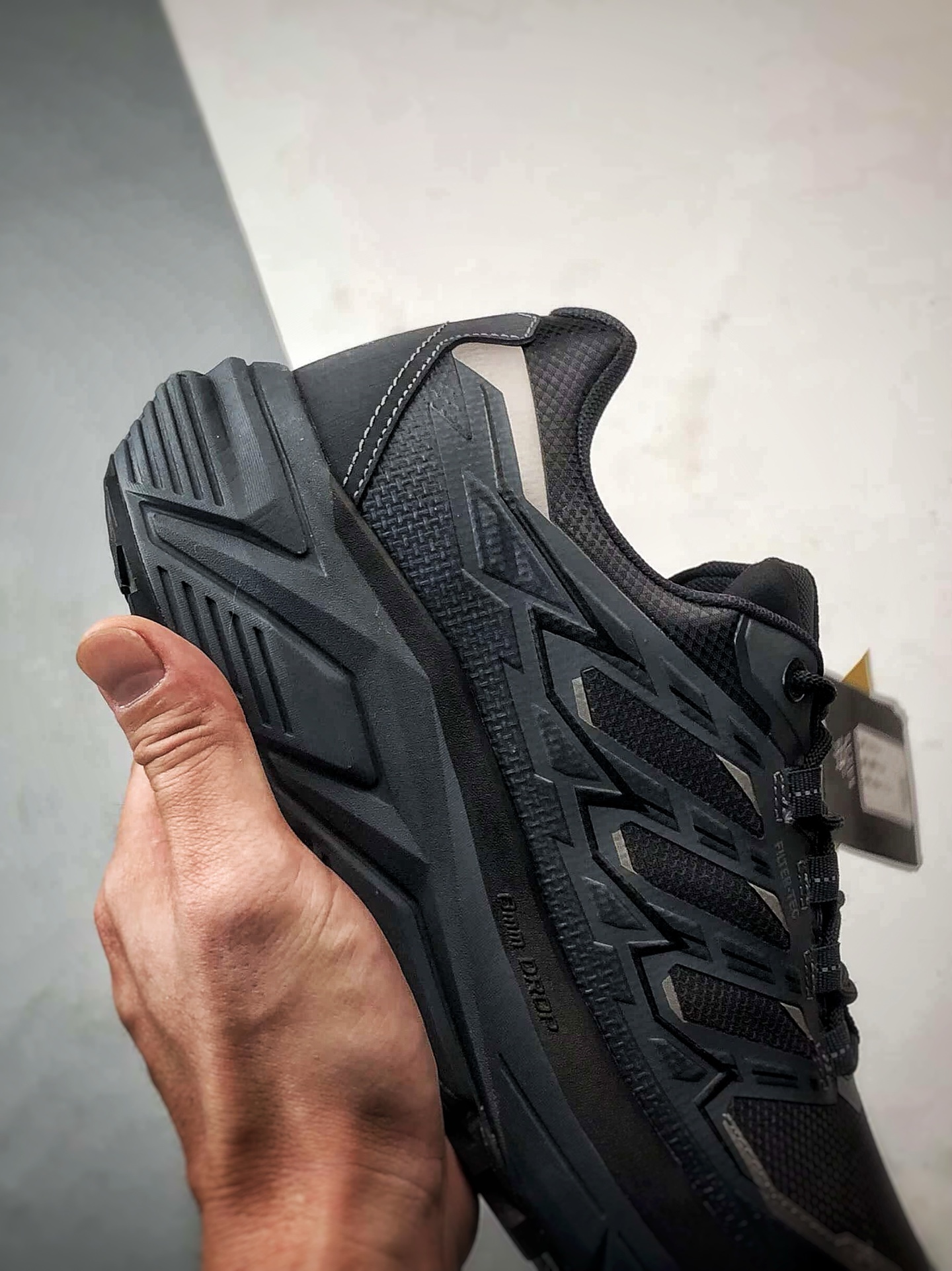 凯乐石KAIL远征 MAX FLT 黑灰 户外低帮防水跑山徒步鞋