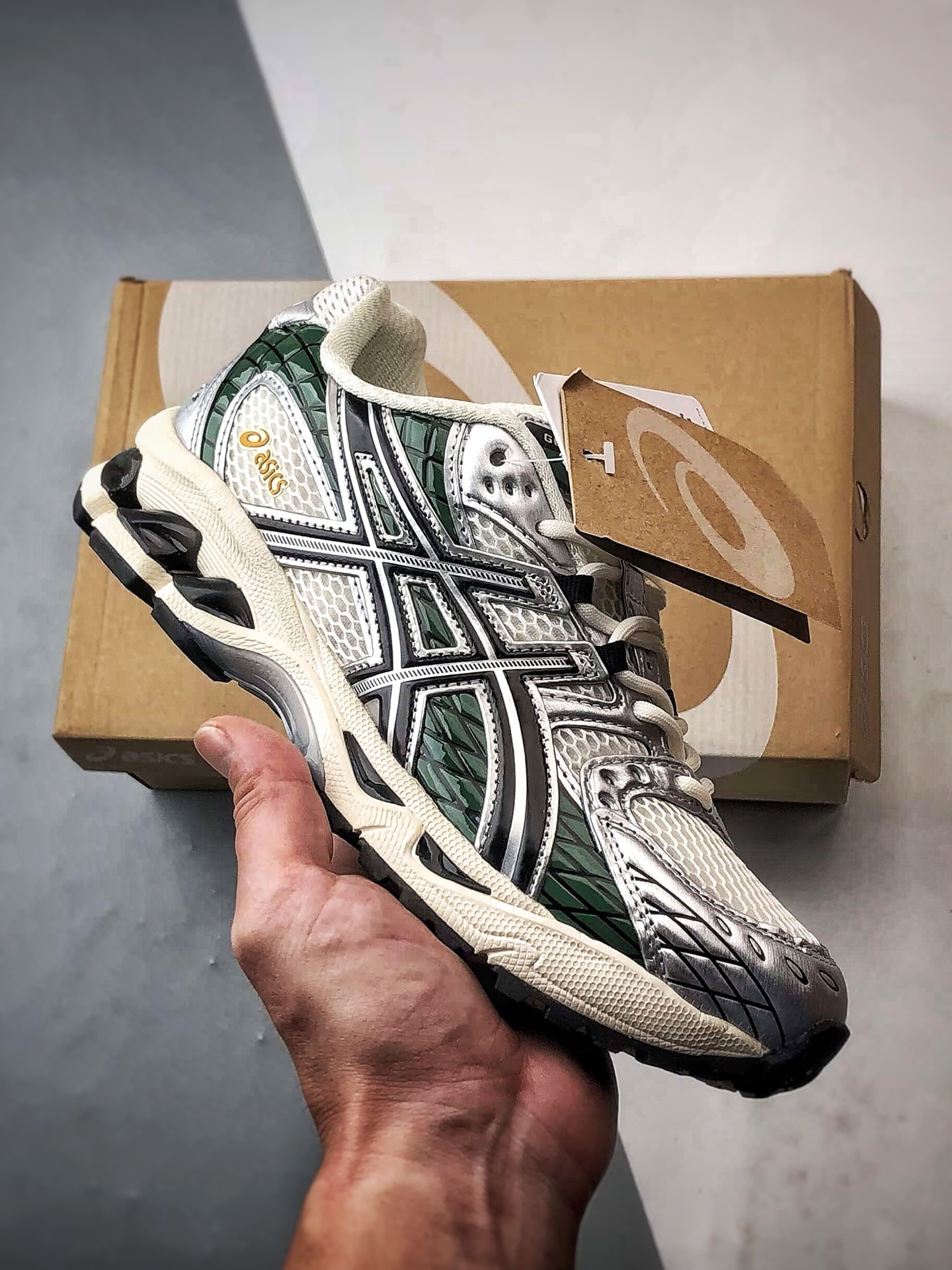 Asics Gel-Nimbus 10.1 黑银 亚瑟士复古先锋潮流拼接休闲跑步鞋 1203A761-101