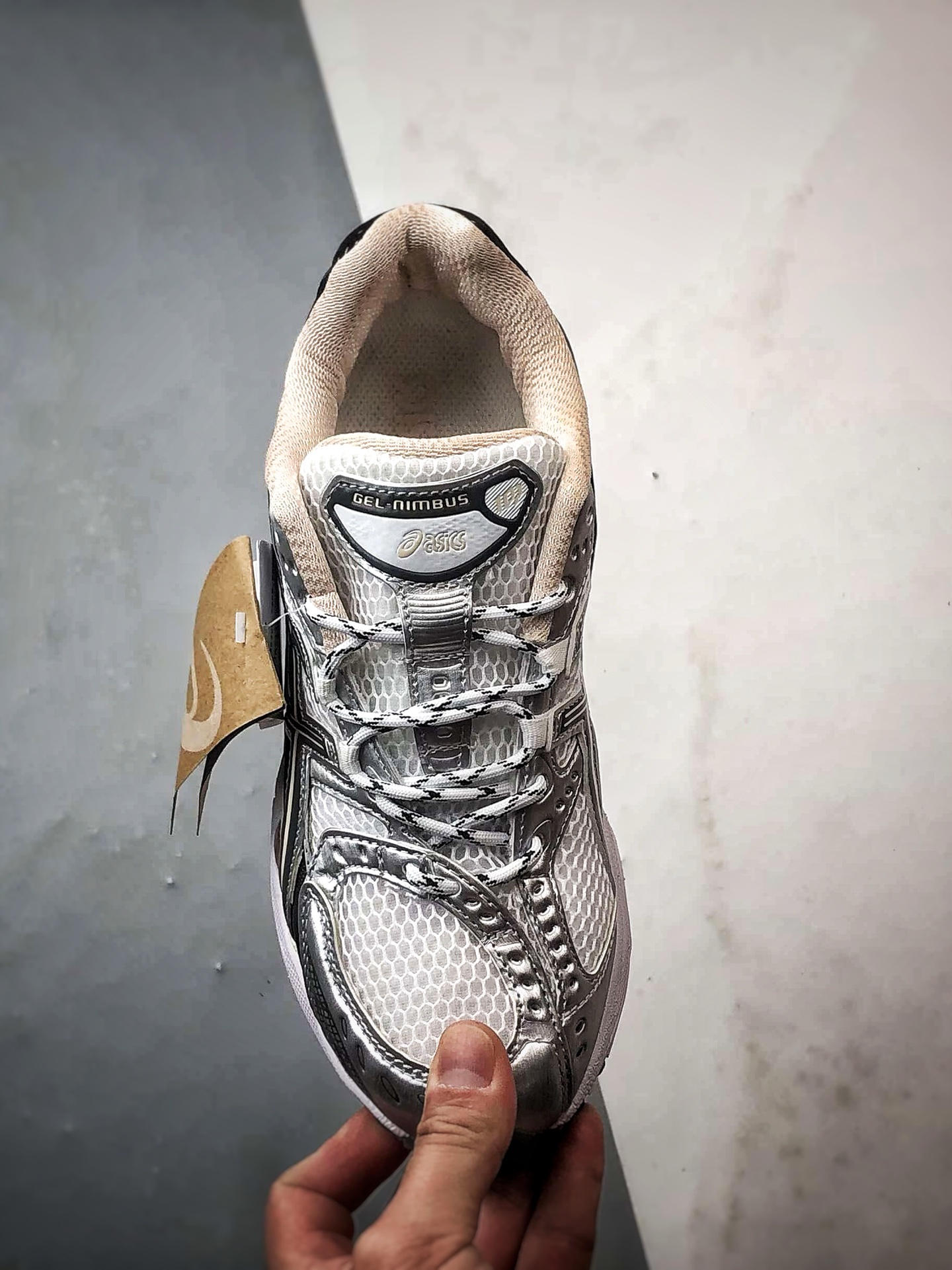 Asics Gel-Nimbus 10.1 白黑灰 亚瑟士复古先锋潮流拼接休闲跑步鞋 1203A543-104 Asics Gel-Nimbus 10.1 白黑灰 亚瑟士复古先锋潮流拼接休闲跑步鞋 1203A543-104