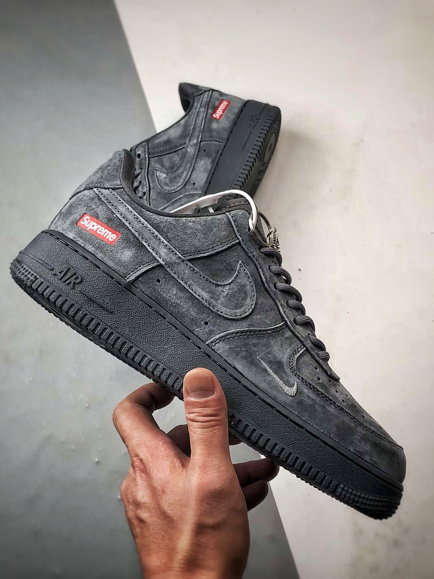 Sup x Air Force 1 Low 深灰麂皮 DF0188-115