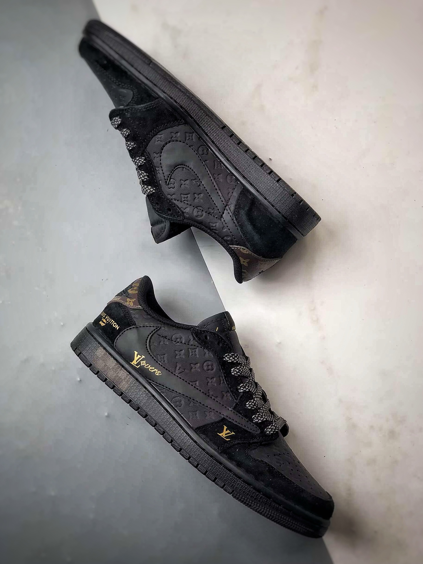 290 Air Jordan 1 Low ”高端定制” LV压花黑棕倒钩 DZ5899-033