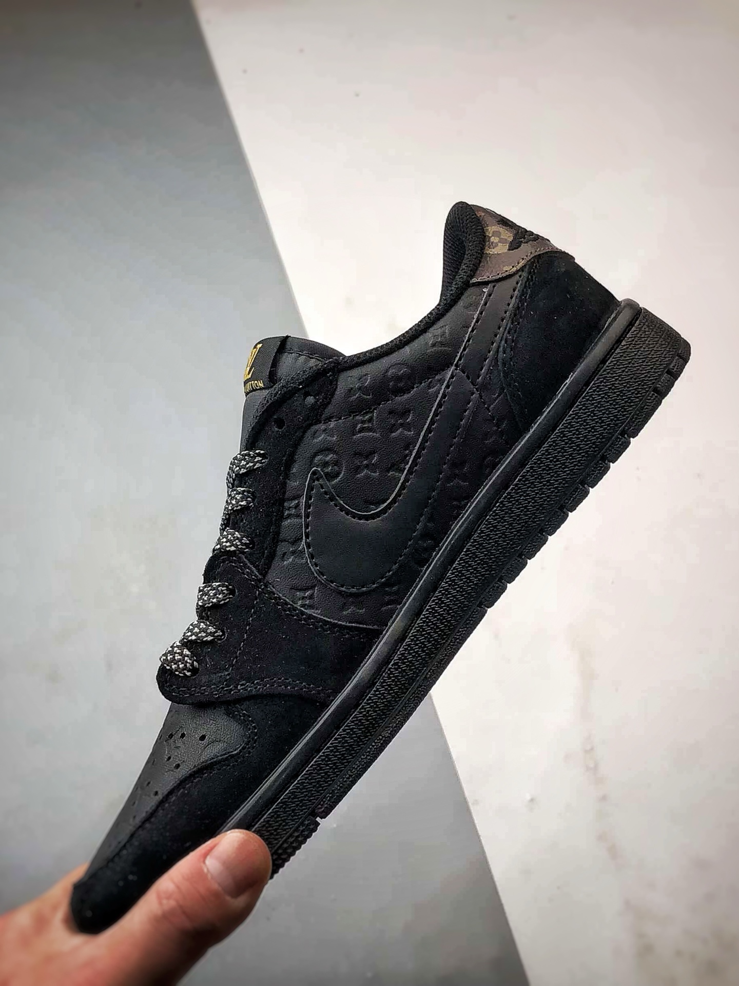 290 Air Jordan 1 Low ”高端定制” LV压花黑棕倒钩 DZ5899-033