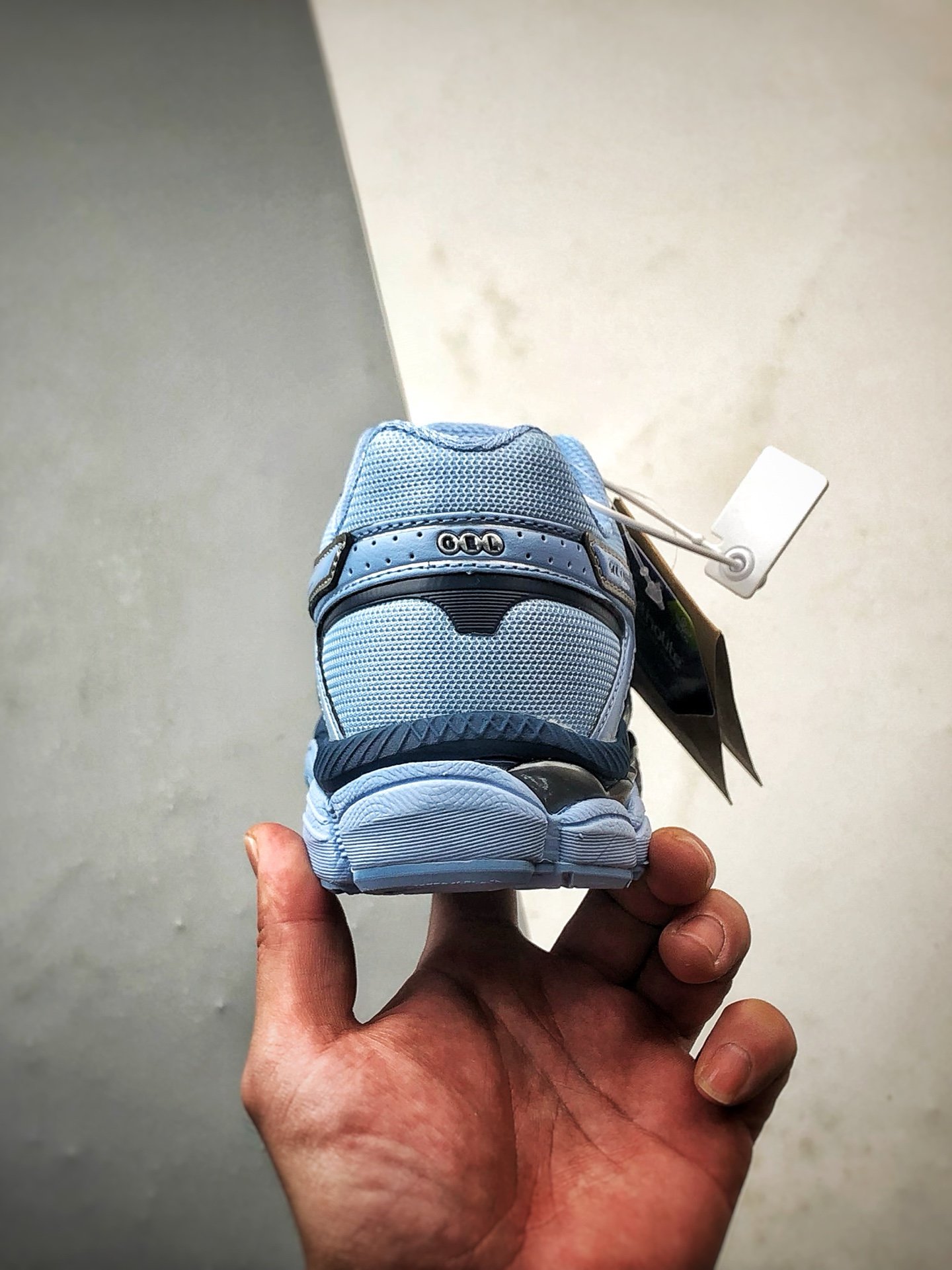 Asics Gel-Cumulus 16 天空蓝 亚瑟士复古时尚缓震运动跑步鞋 1203A733-400 Asics Gel-Cumulus 16 天空蓝 亚瑟士复古时尚缓震运动跑步鞋 1203A733-400