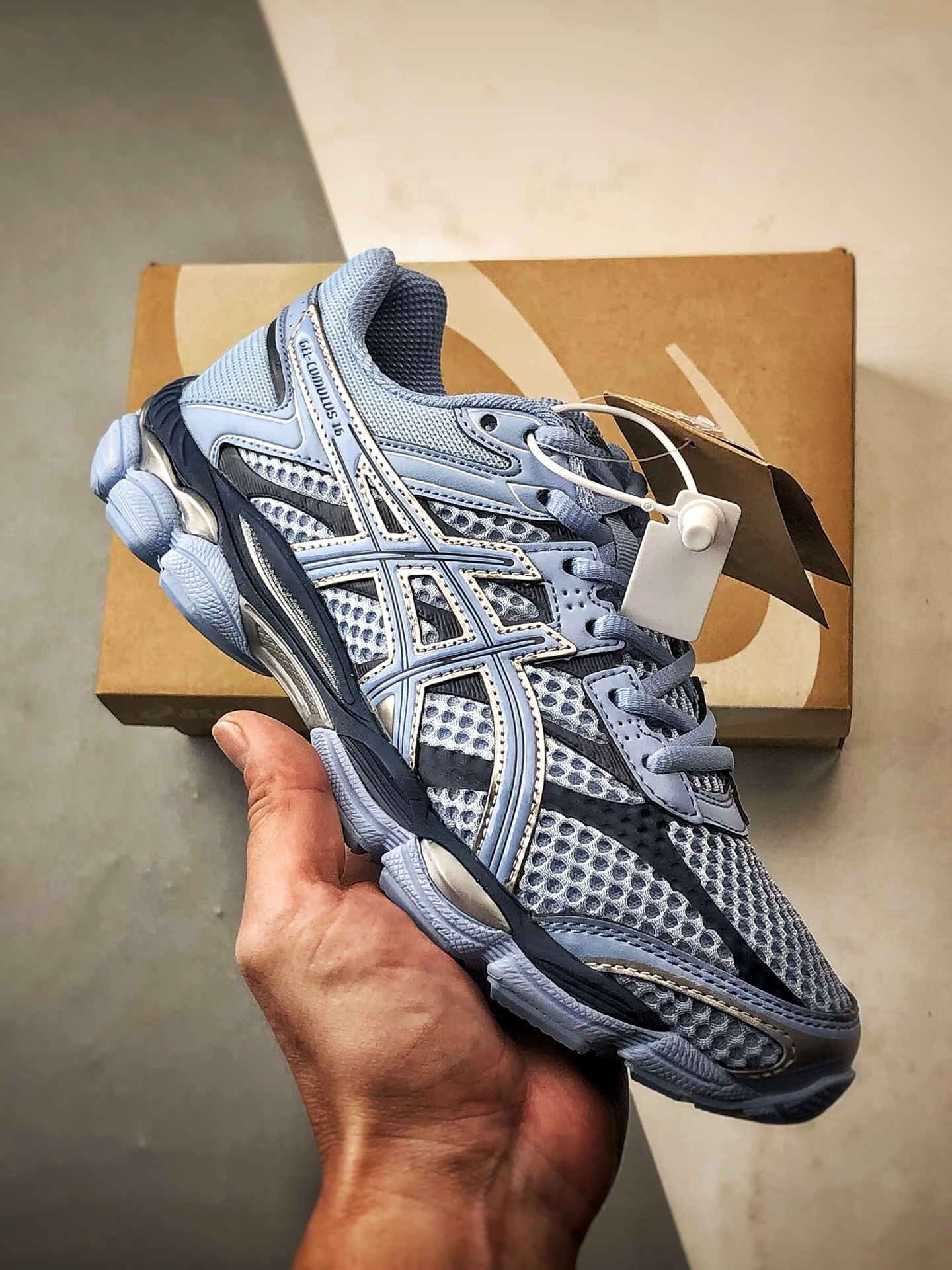 Asics Gel-Cumulus 16 天空蓝 亚瑟士复古时尚缓震运动跑步鞋 1203A733-400 Asics Gel-Cumulus 16 天空蓝 亚瑟士复古时尚缓震运动跑步鞋 1203A733-400