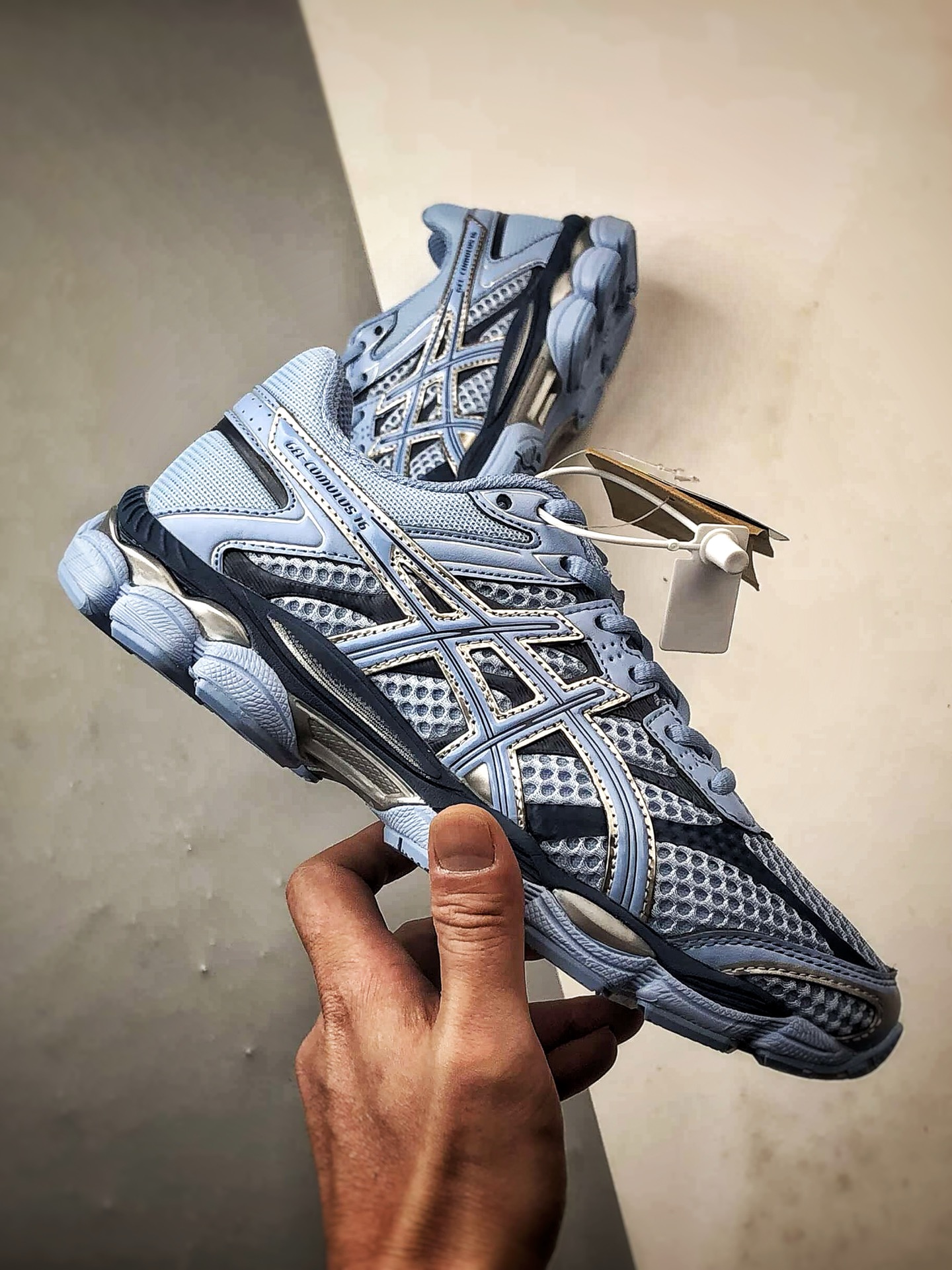 Asics Gel-Cumulus 16 天空蓝 亚瑟士复古时尚缓震运动跑步鞋 1203A733-400 Asics Gel-Cumulus 16 天空蓝 亚瑟士复古时尚缓震运动跑步鞋 1203A733-400