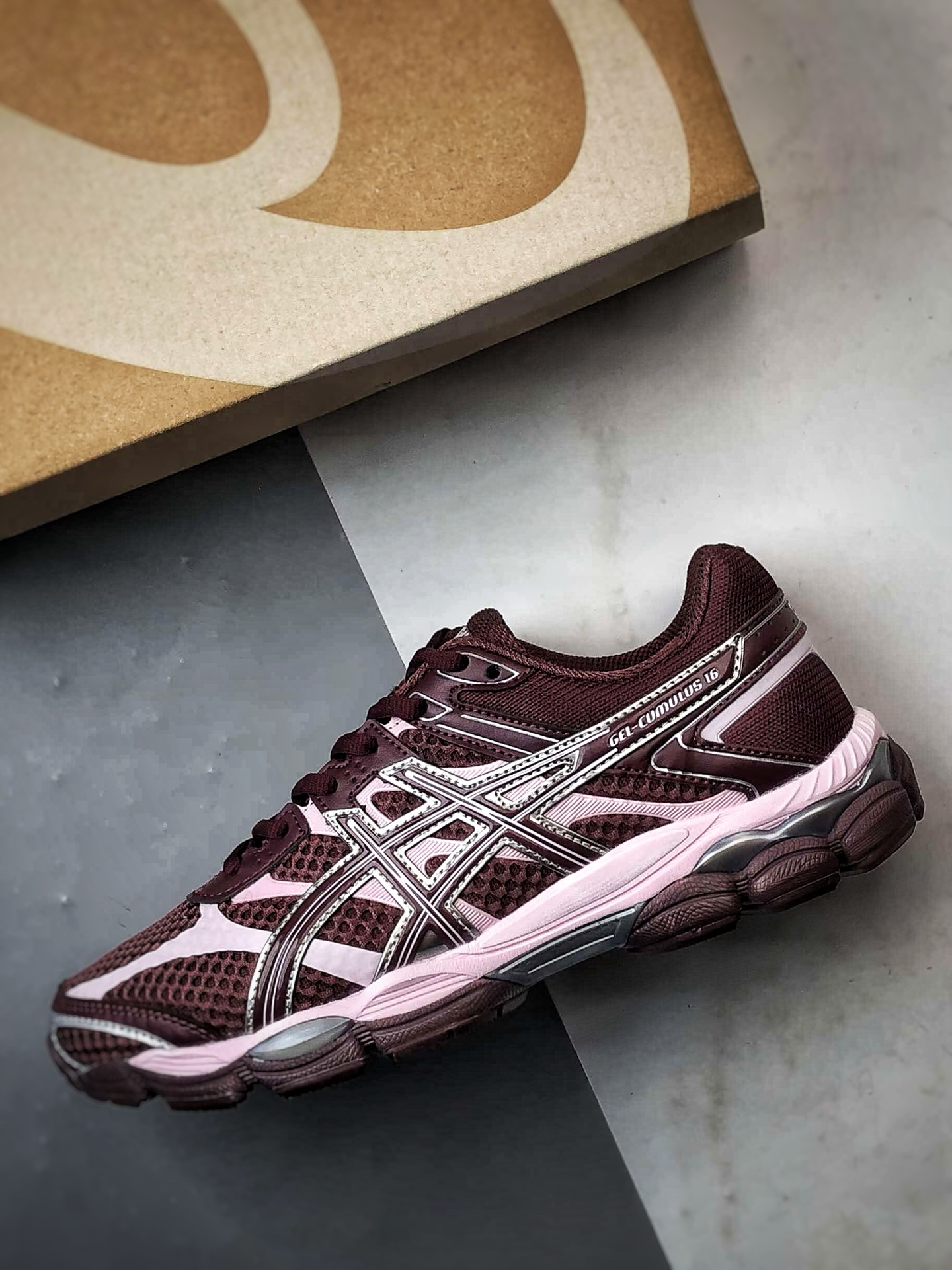 Asics Gel-Cumulus 16 落日红 亚瑟士复古时尚缓震运动跑步鞋 1203A733-600