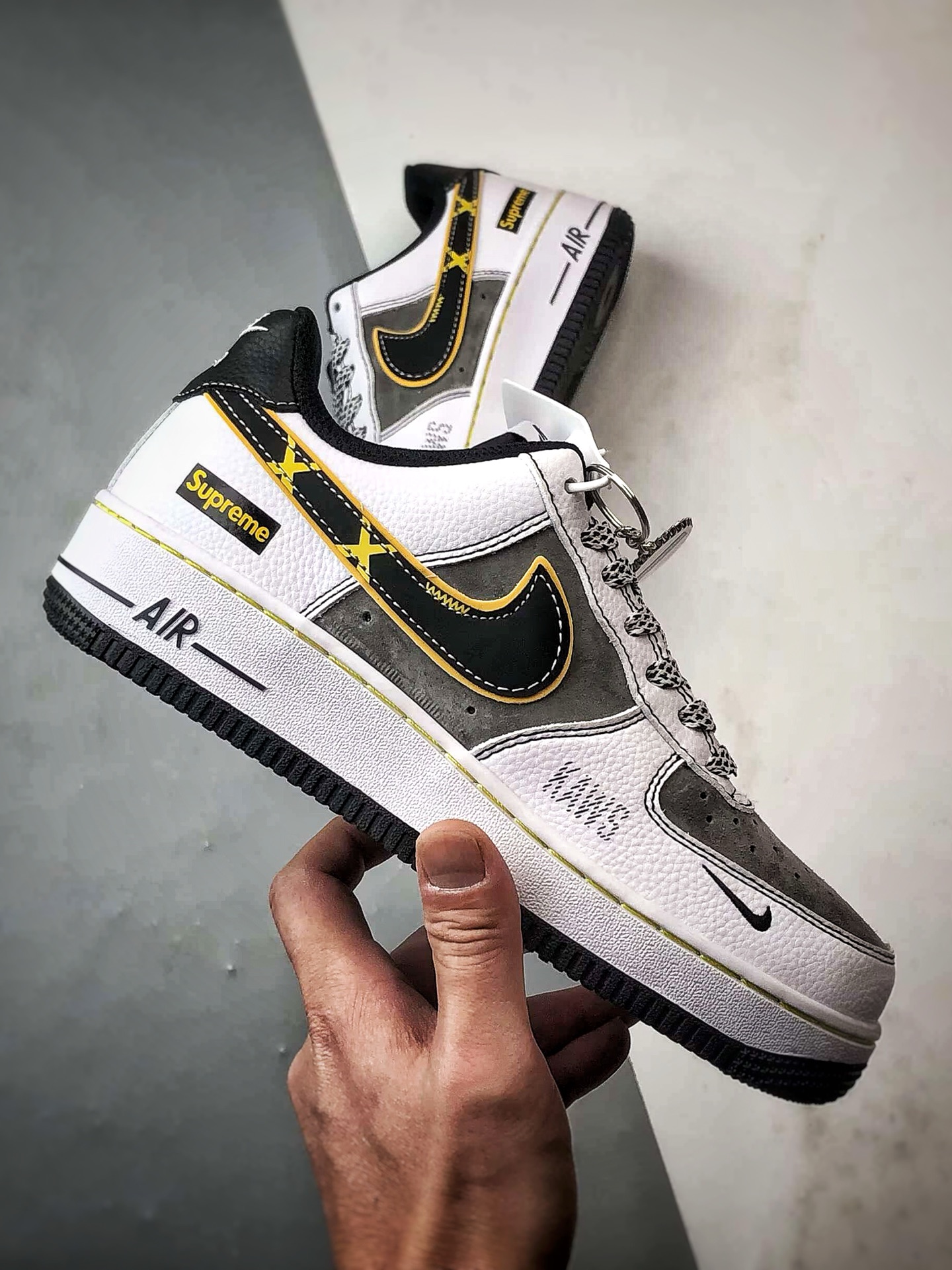 Sup x Air Force 1 Low 白灰黑黄钩 XZ6188-259