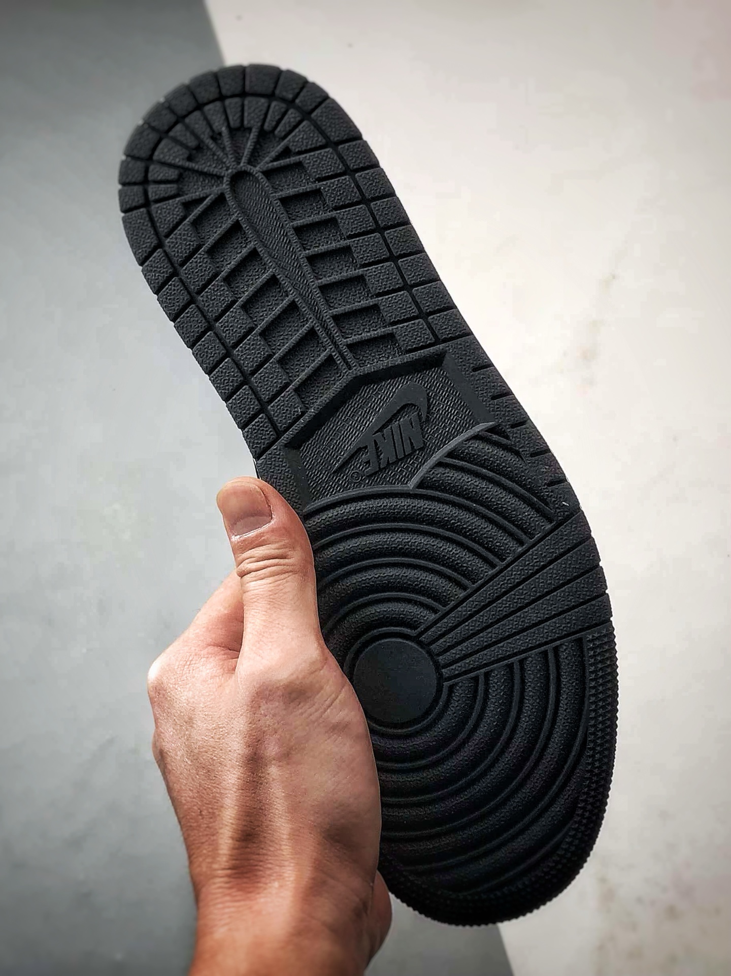 Air Jordan 1 Low ”高端定制” 迪奥印花黑白倒钩 JW1188-167