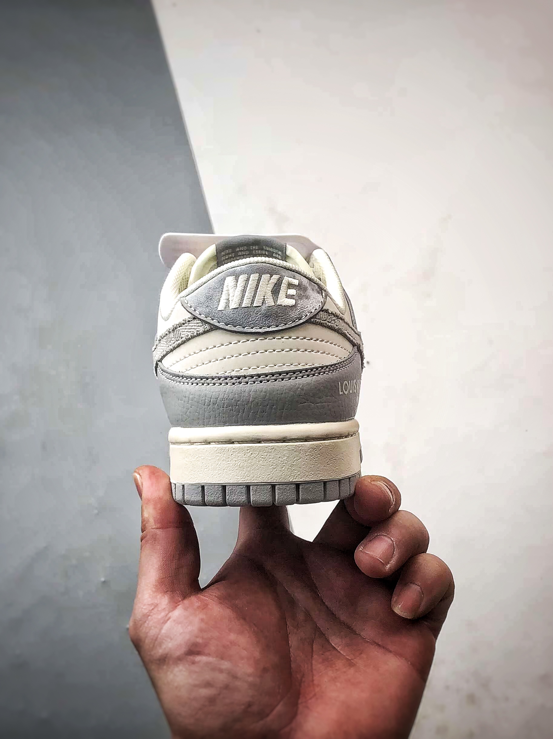 310 NK Dunk Low Retro ”DIY高端定制” LV印花米白灰牛仔钩 低帮休闲运动板鞋 XS6089-629