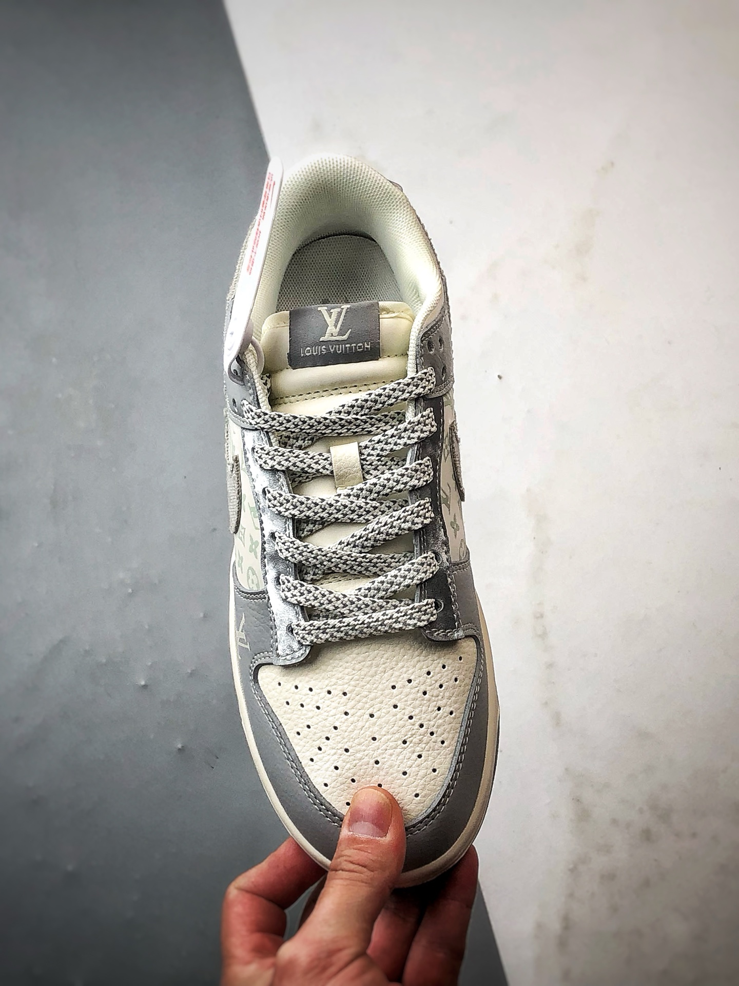 310 NK Dunk Low Retro ”DIY高端定制” LV印花米白灰牛仔钩 低帮休闲运动板鞋 XS6089-629