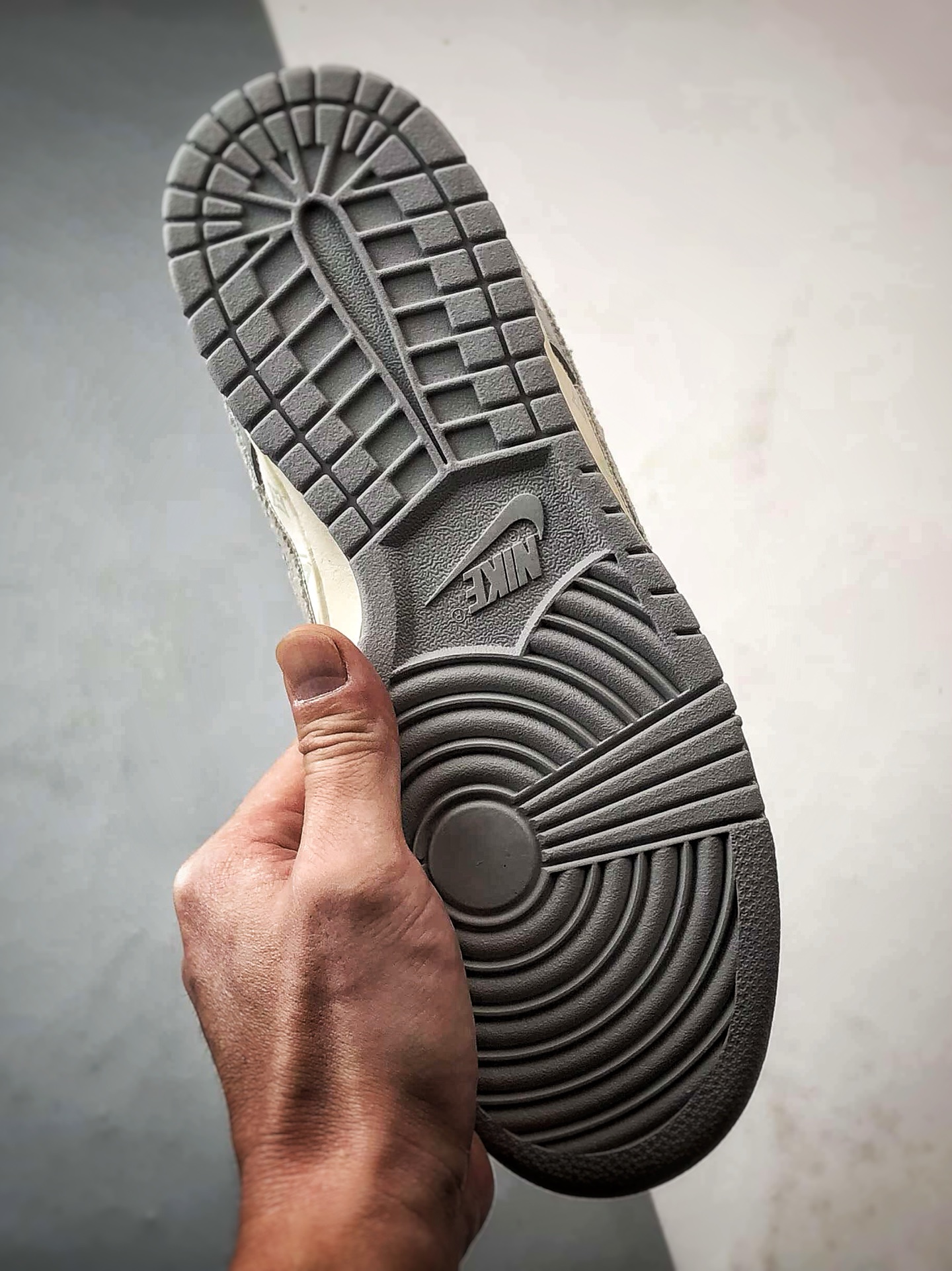 310 NK Dunk Low Retro ”DIY高端定制” LV印花米白灰牛仔钩 低帮休闲运动板鞋 XS6089-629