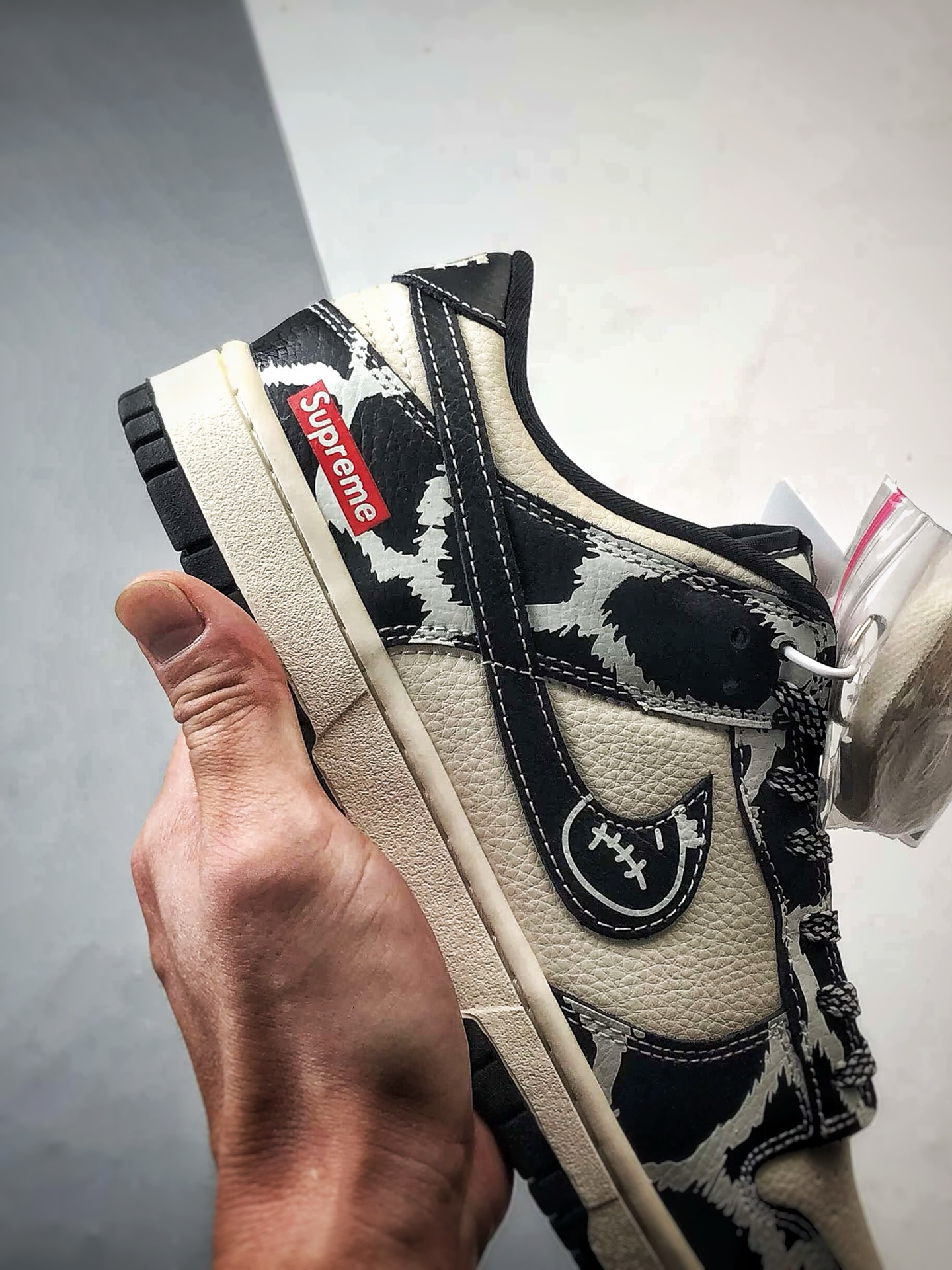 270 NK Dunk Low Retro ”DIY高端定制” Sup米白黑 低帮休闲运动板鞋 SJ8888-005