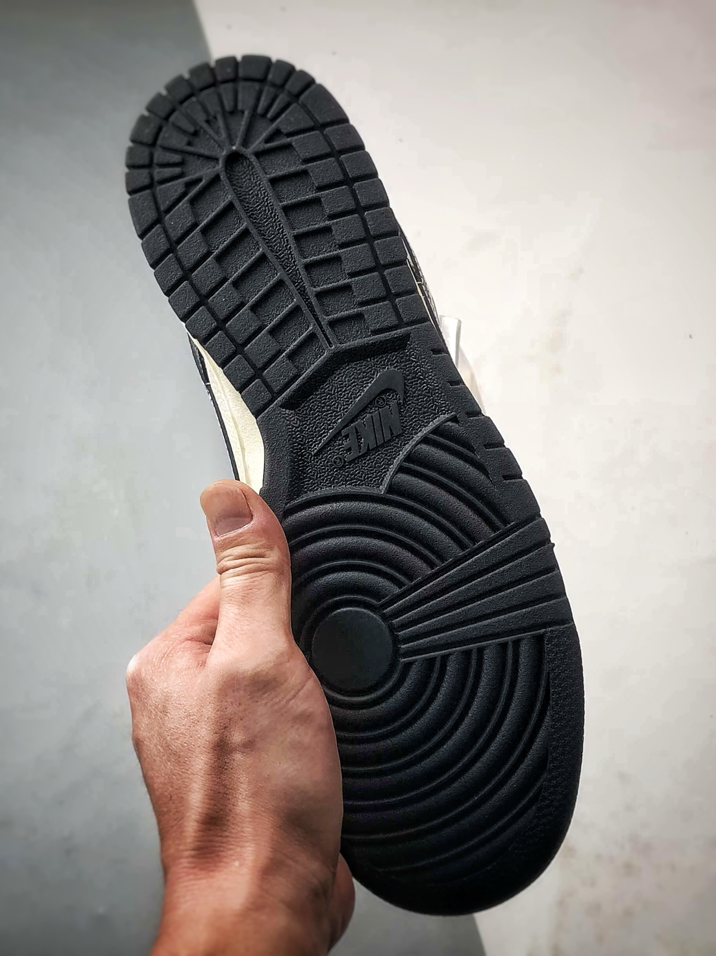 270 NK Dunk Low Retro ”DIY高端定制” Sup米白黑 低帮休闲运动板鞋 SJ8888-005