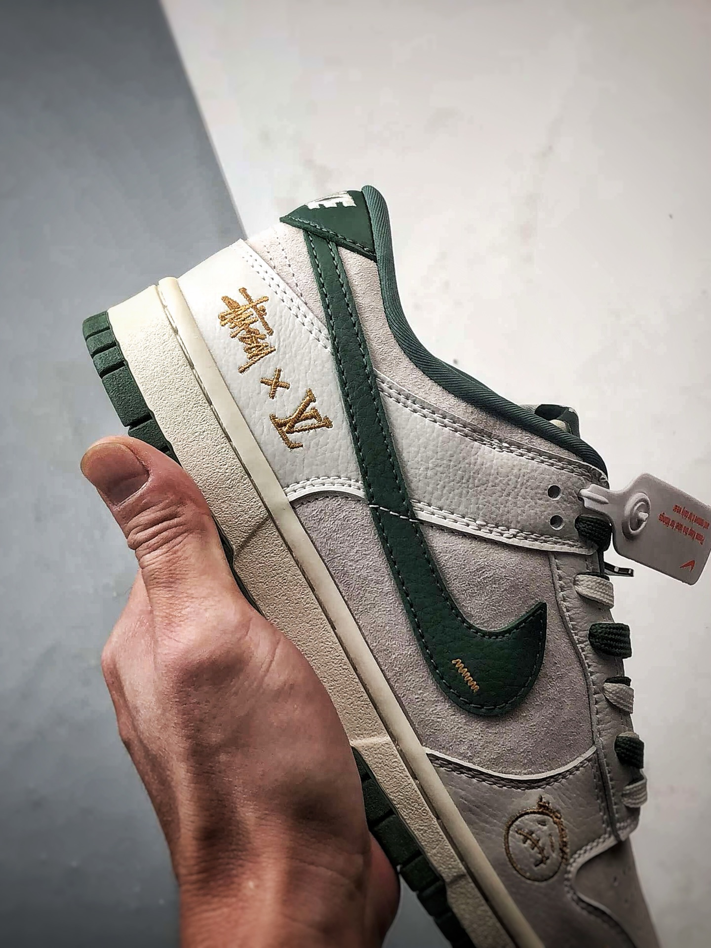 270 NK Dunk Low Retro ”DIY高端定制” 斯图西LV灰白绿 低帮休闲运动板鞋 SG6688-004