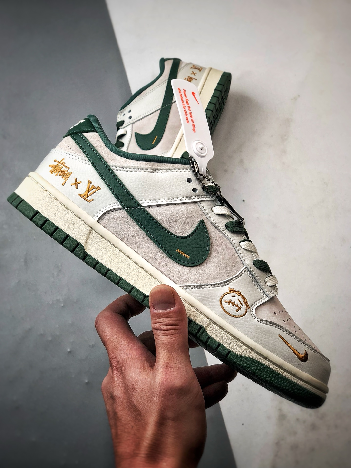 270 NK Dunk Low Retro ”DIY高端定制” 斯图西LV灰白绿 低帮休闲运动板鞋 SG6688-004