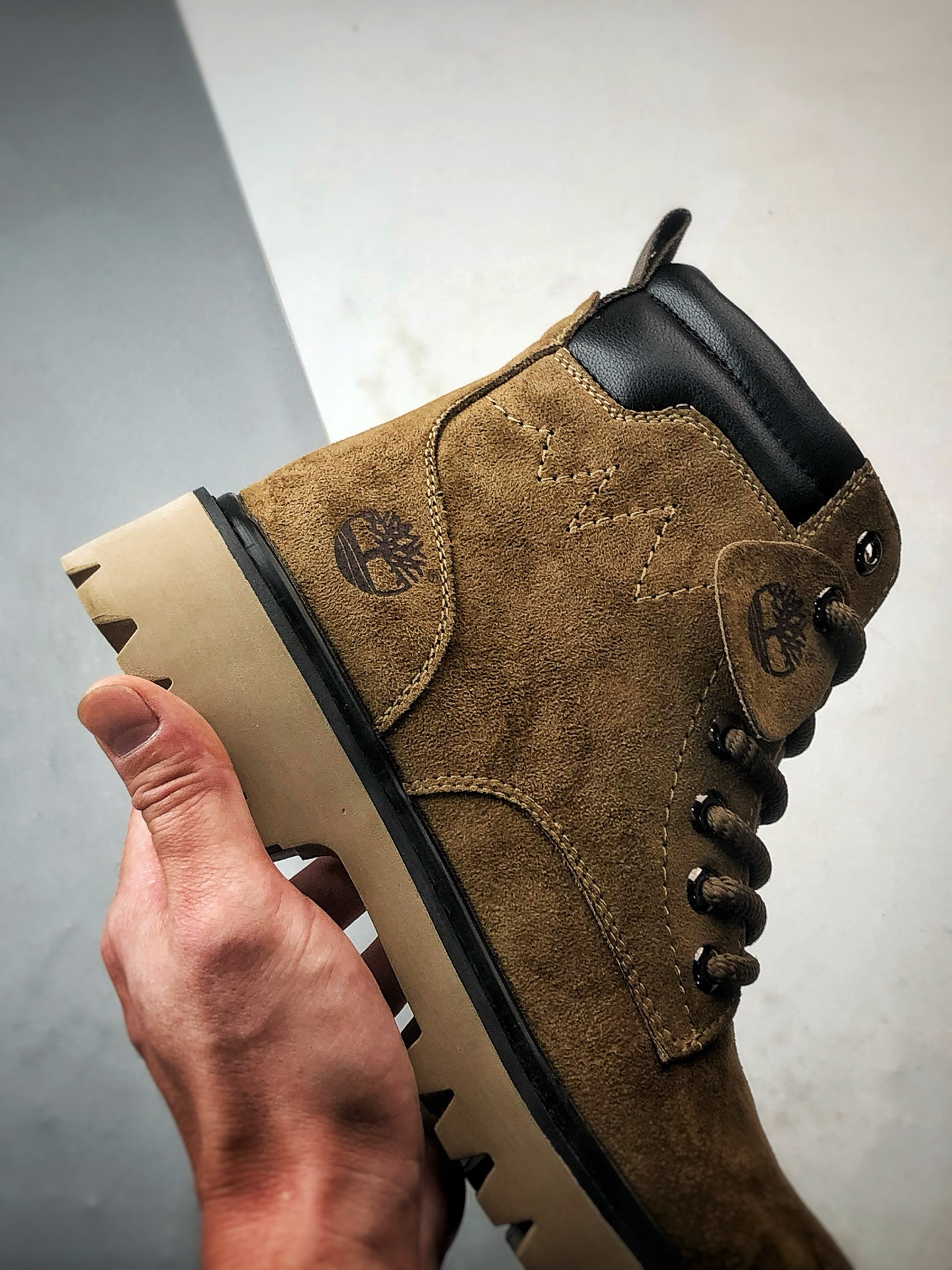 320 Timberland 添柏岚/天伯伦 秋冬必备户外加绒休闲大黄靴