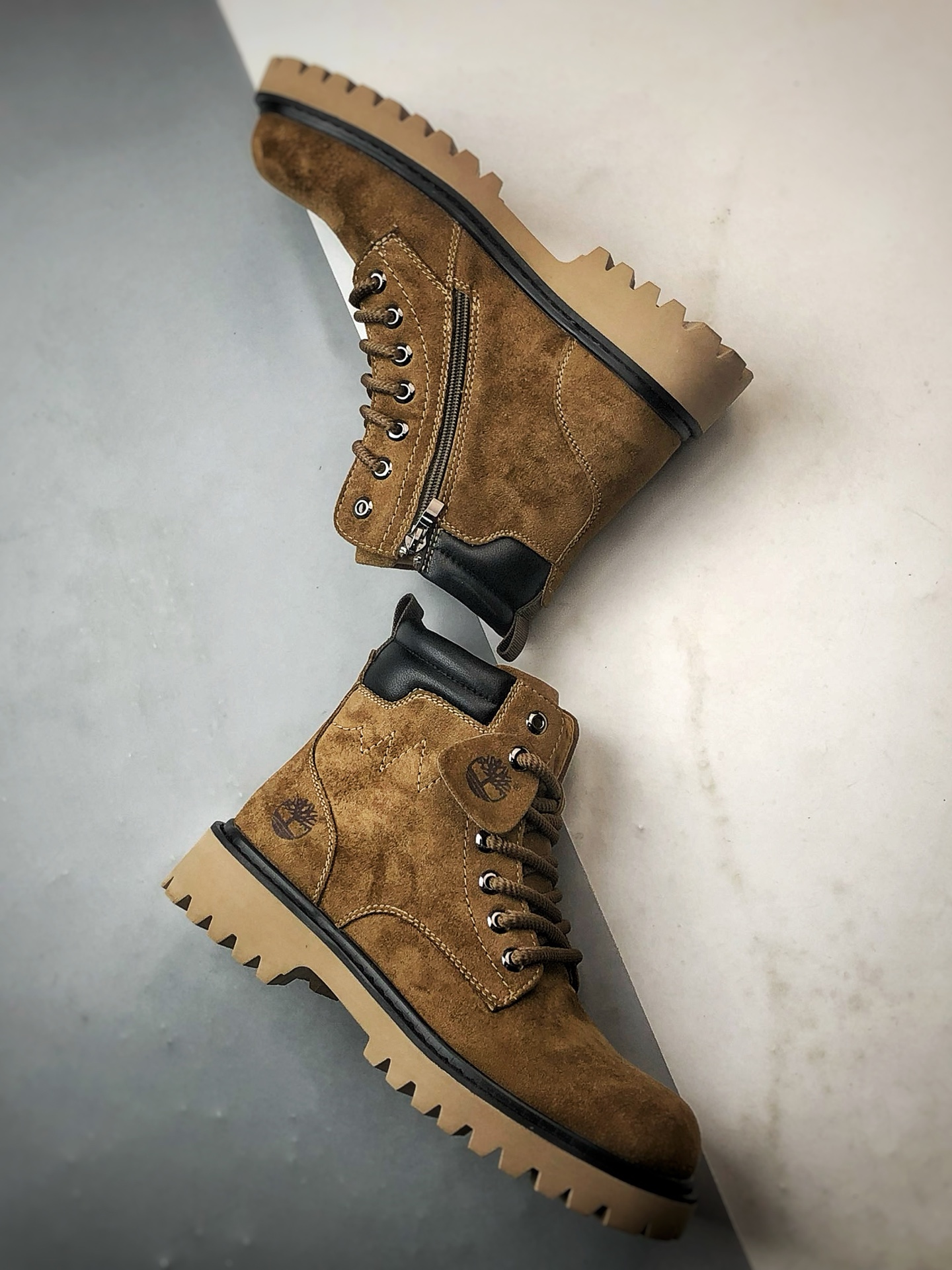 320 Timberland 添柏岚/天伯伦 秋冬必备户外加绒休闲大黄靴