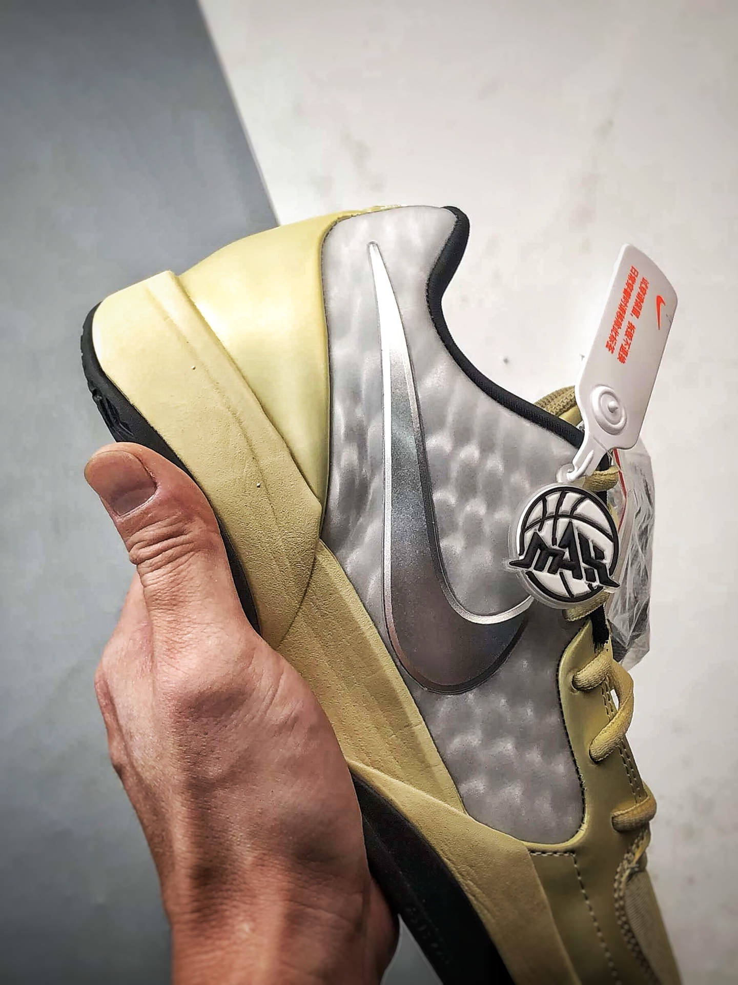 NK Ja 2 EYBL 莫兰特2代 金色 灭世纯原 颠覆革新 HQ5693-700