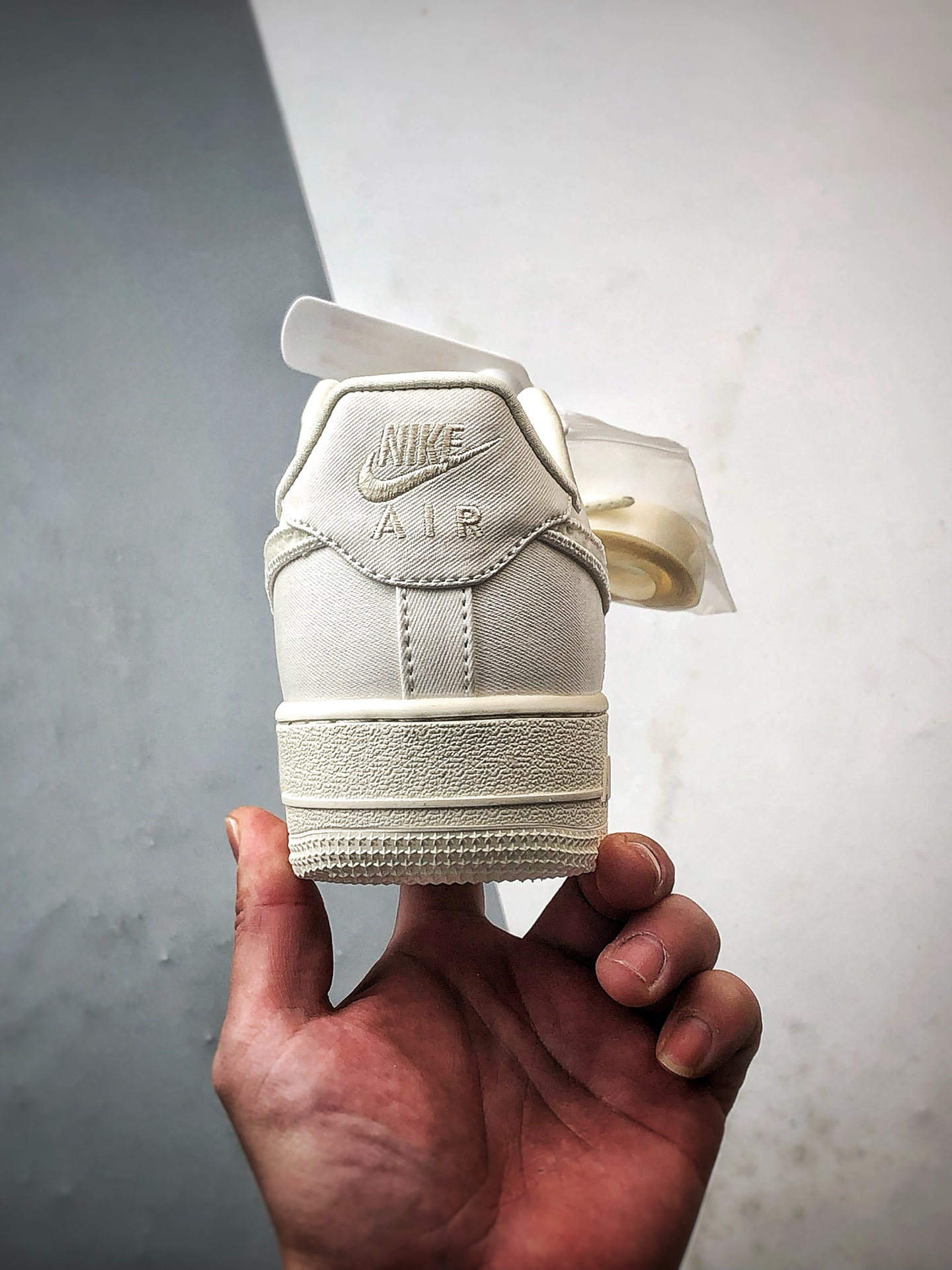 240 Air Force 1 Low Sail 米色 IH7351-010