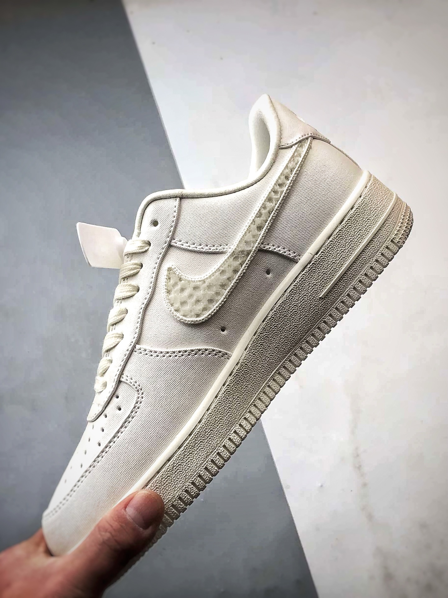 240 Air Force 1 Low Sail 米色 IH7351-010