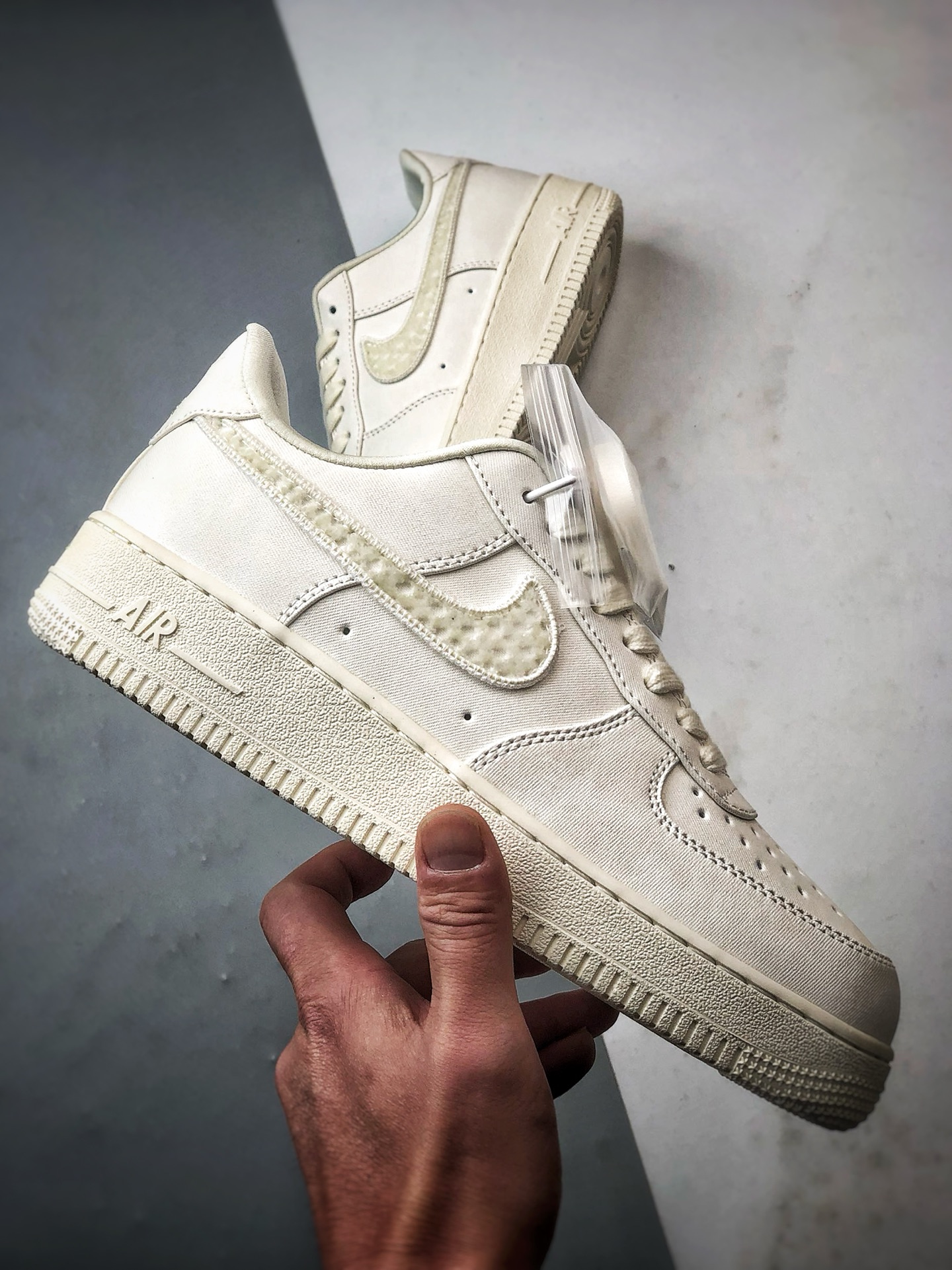 240 Air Force 1 Low Sail 米色 IH7351-010