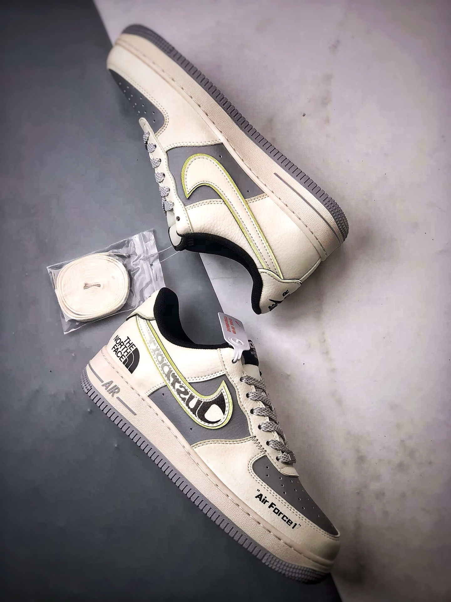 TNF x Air Force 1 Low 米灰黑 JP8028-066