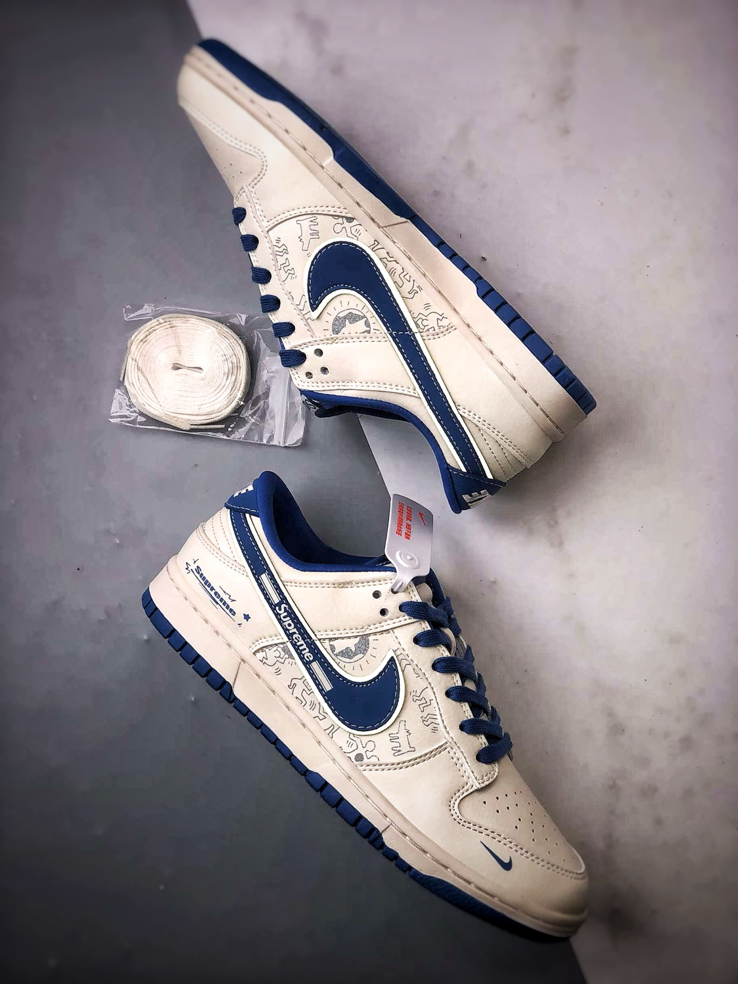 NK Dunk Low Retro ”DIY高端定制” Sup涂鸦米白蓝 低帮休闲运动板鞋 XD1588-237