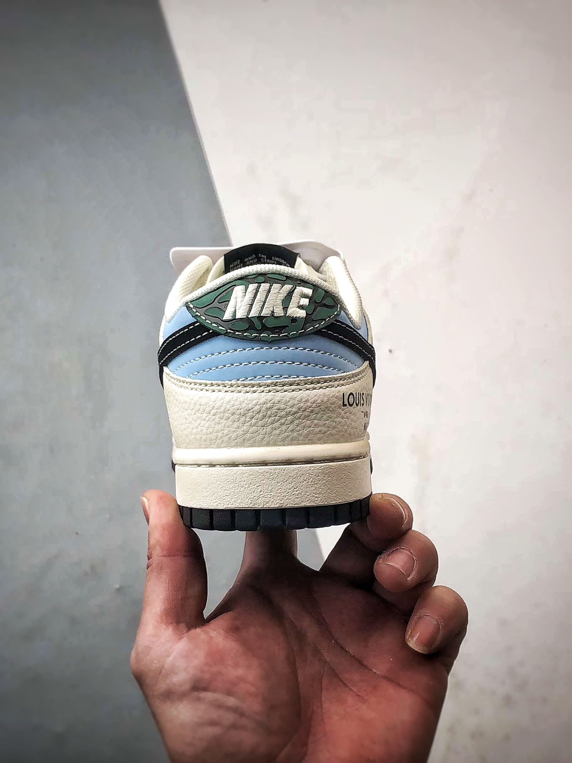 290 NK Dunk Low Retro ”DIY高端定制” LV米黑蓝绿 低帮休闲运动板鞋 XS6089-626