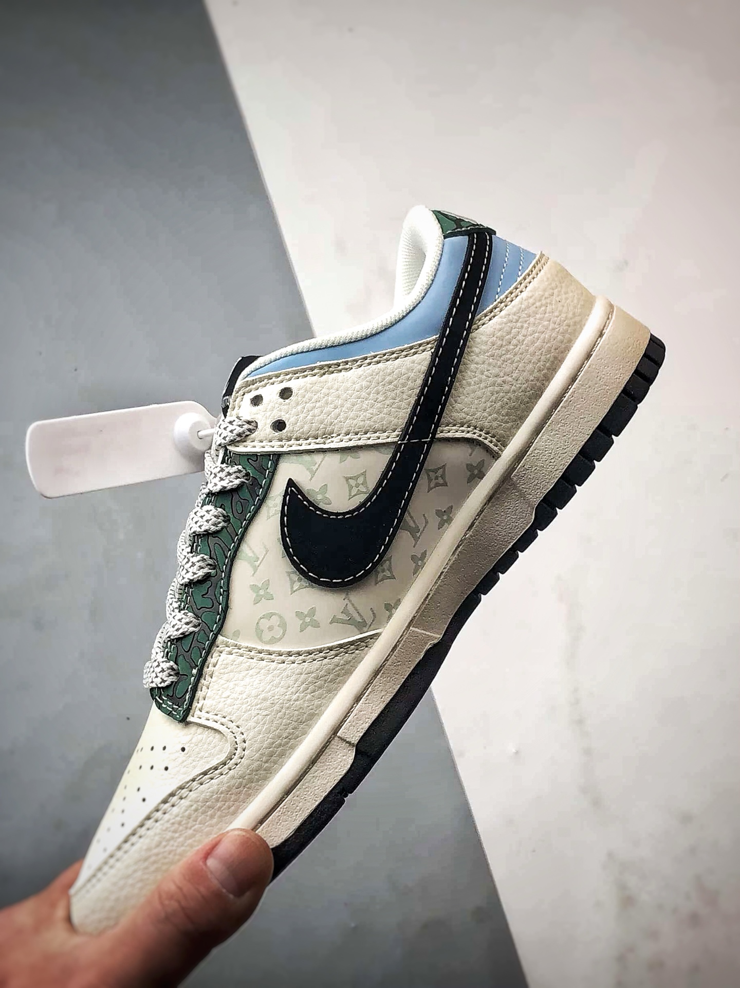 290 NK Dunk Low Retro ”DIY高端定制” LV米黑蓝绿 低帮休闲运动板鞋 XS6089-626