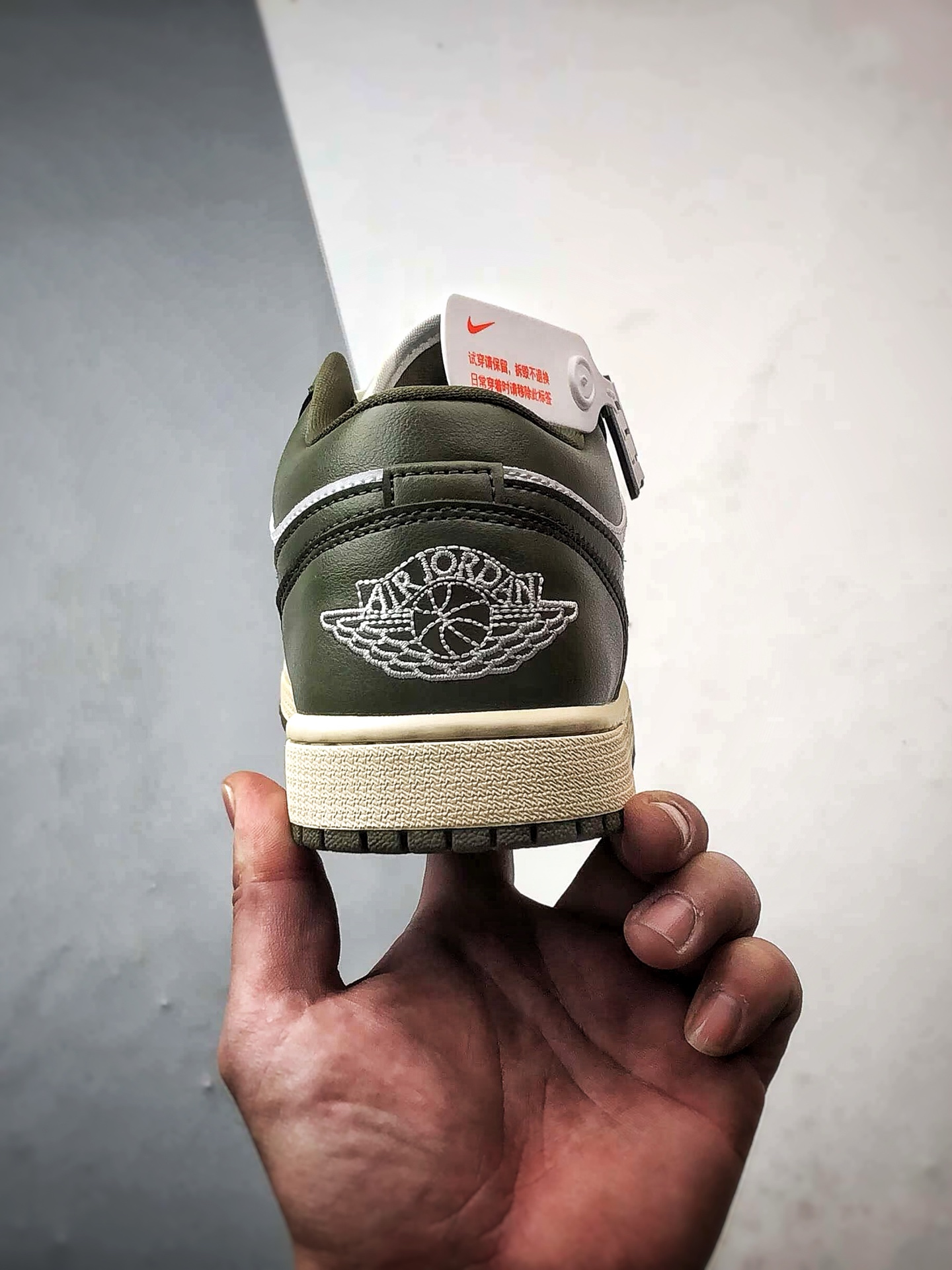 Air Jordan 1 Low 做旧白绿 DC0774-122